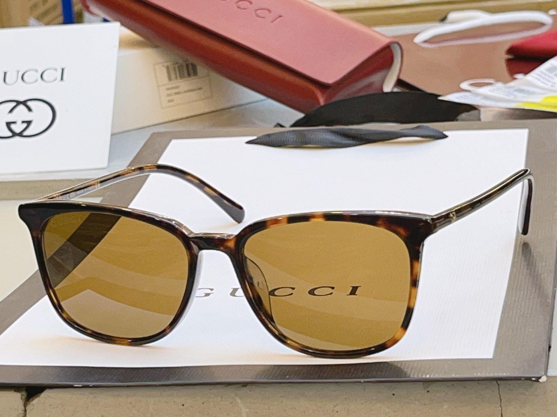 ，【GUCC*】古*驰新款太阳镜，MODEL：GG1230OA，SIZE：53口17-145 M