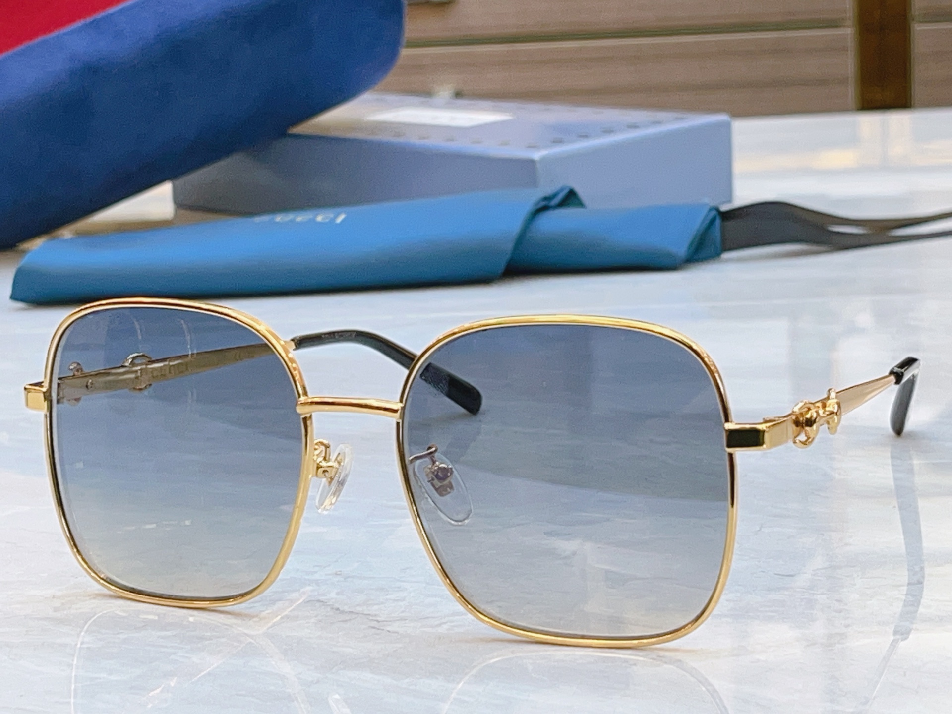 ，【GUCC*】古*驰新款太阳镜，MODEL：GG2053S，SIZE：58口18-145