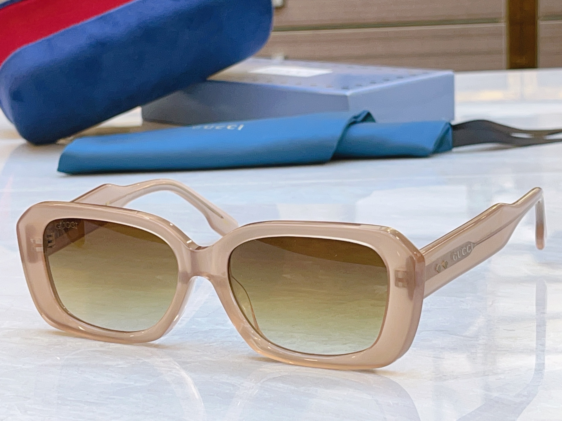 ，【GUCC*】古*驰新款太阳镜，MODEL：GG1531SK，SIZE：54口18-145