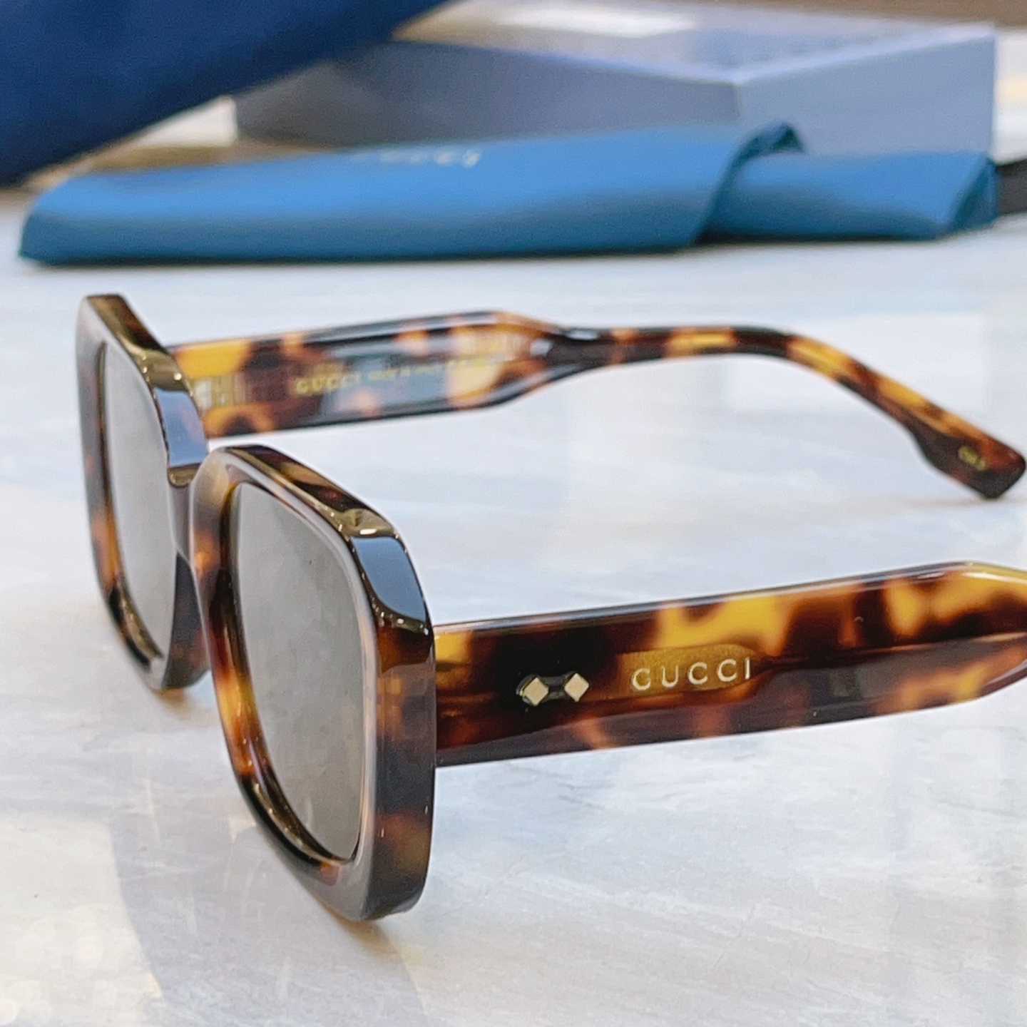 ，【GUCC*】古*驰新款太阳镜，MODEL：GG1531SK，SIZE：54口18-145