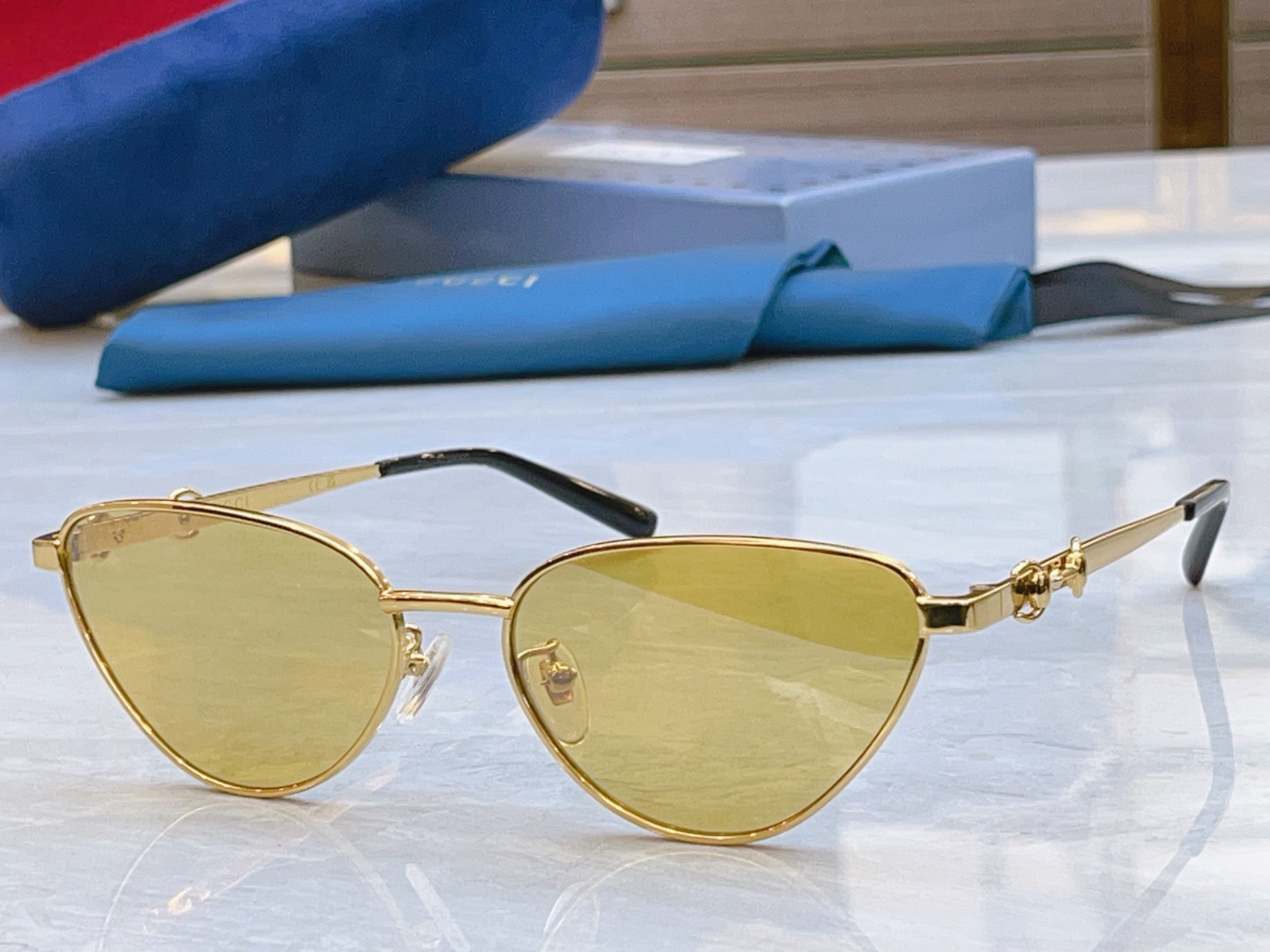 ，【GUCC*】古*驰新款太阳镜，MODEL：GG2054O，SIZE：56口16-145