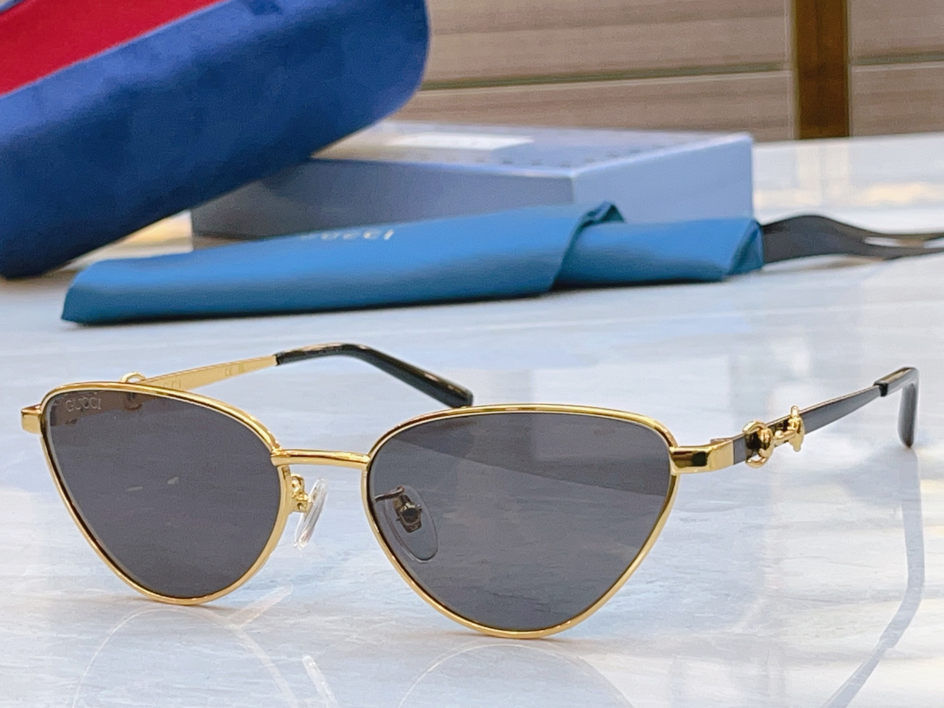 ，【GUCC*】古*驰新款太阳镜，MODEL：GG2054O，SIZE：56口16-145