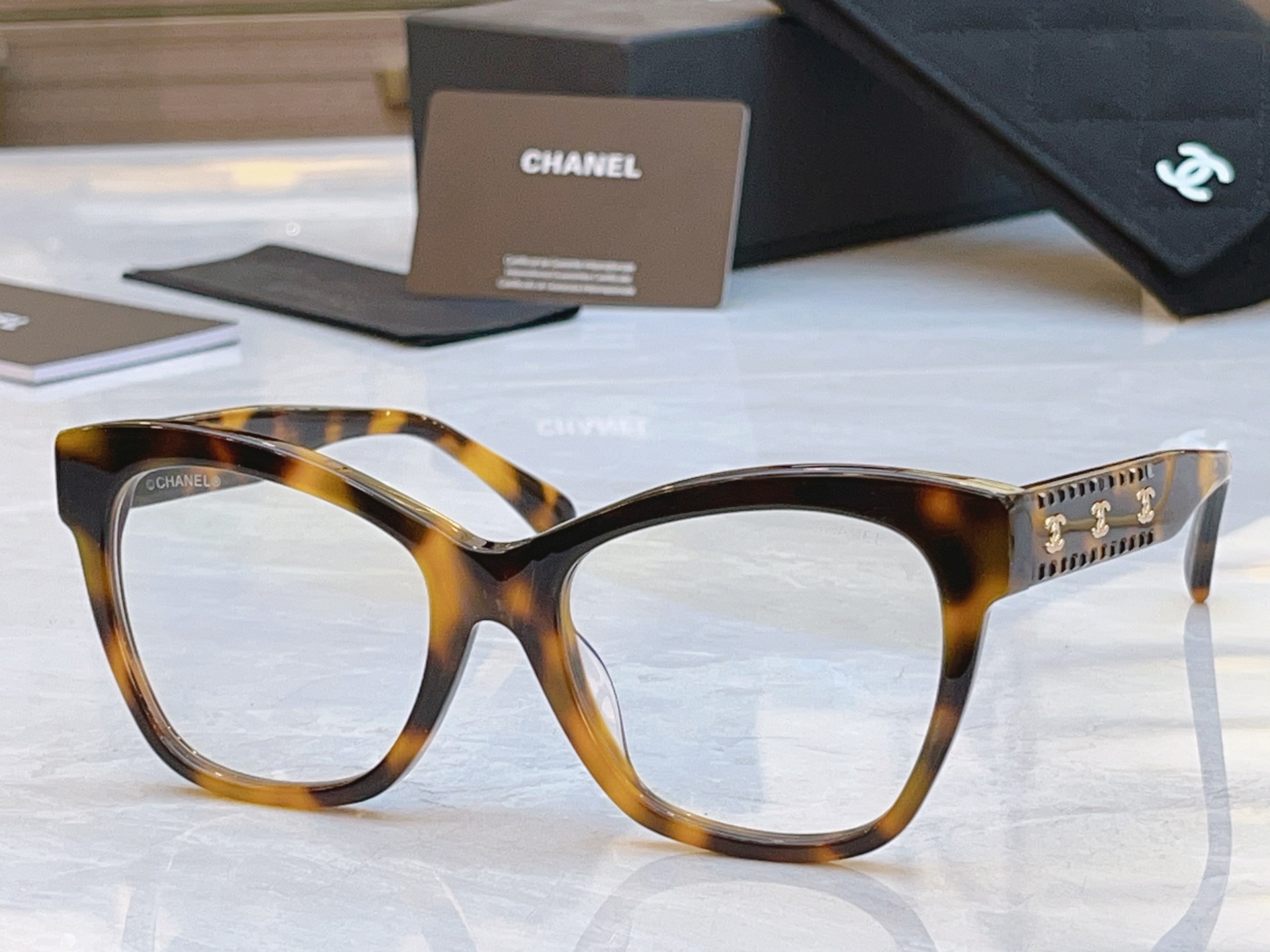 ，【CHANE*】香奈*儿新款眼镜架，MODEL：CH9162B， SIZE：53口20-145