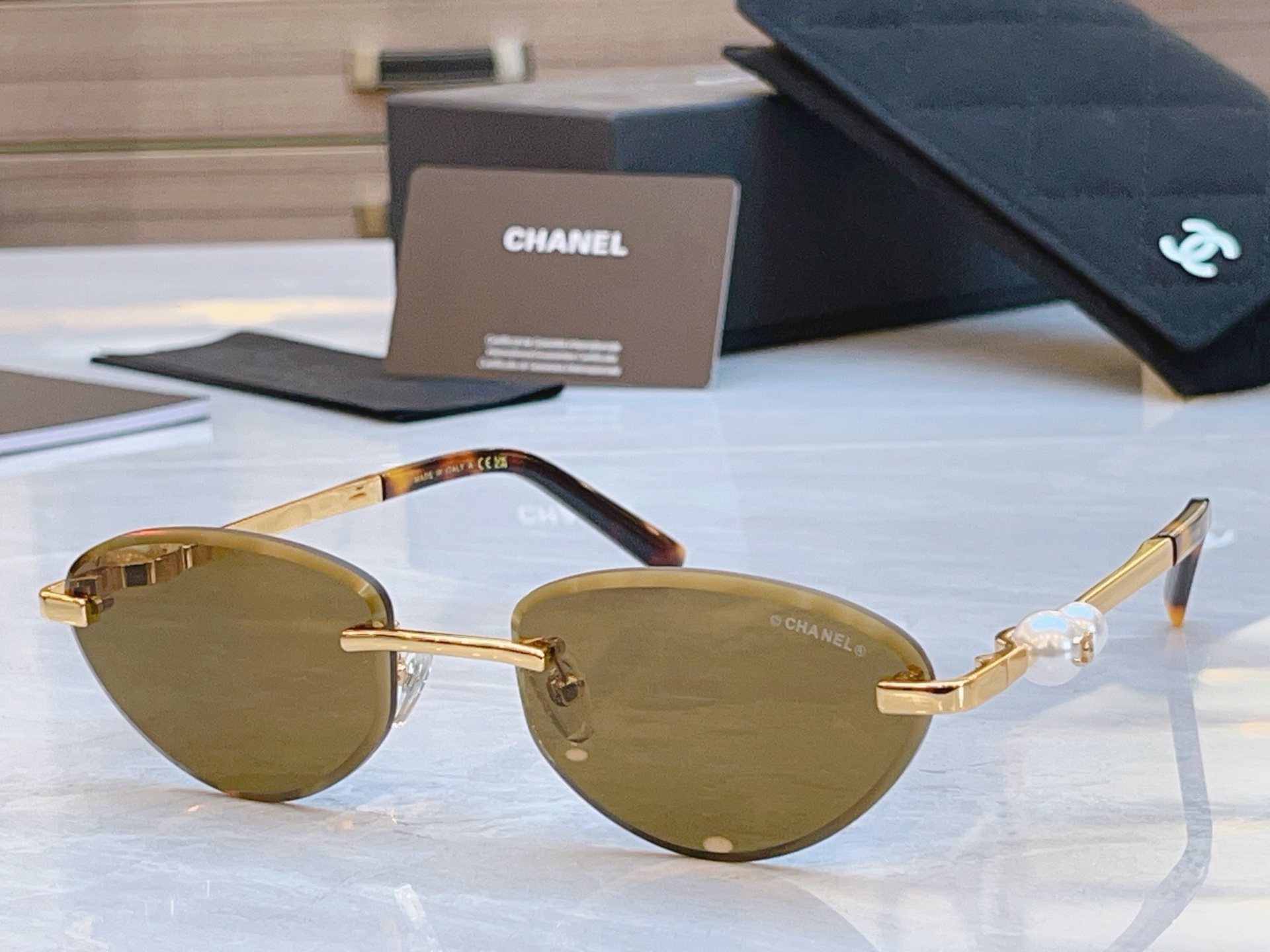，【CHANE*】香奈*儿新款太阳镜，MODEL：A1682L， SIZE：58口19-145