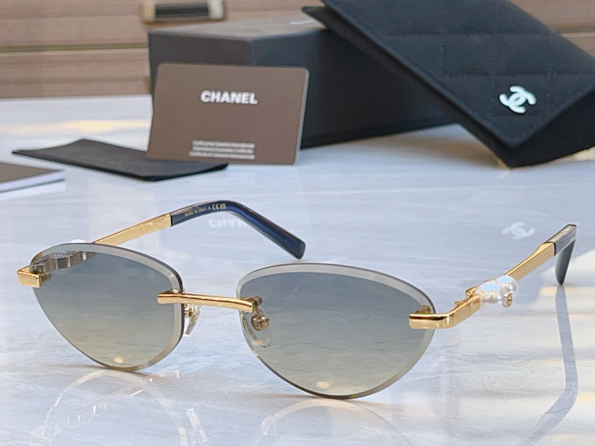 ，【CHANE*】香奈*儿新款太阳镜，MODEL：A1682L， SIZE：58口19-145