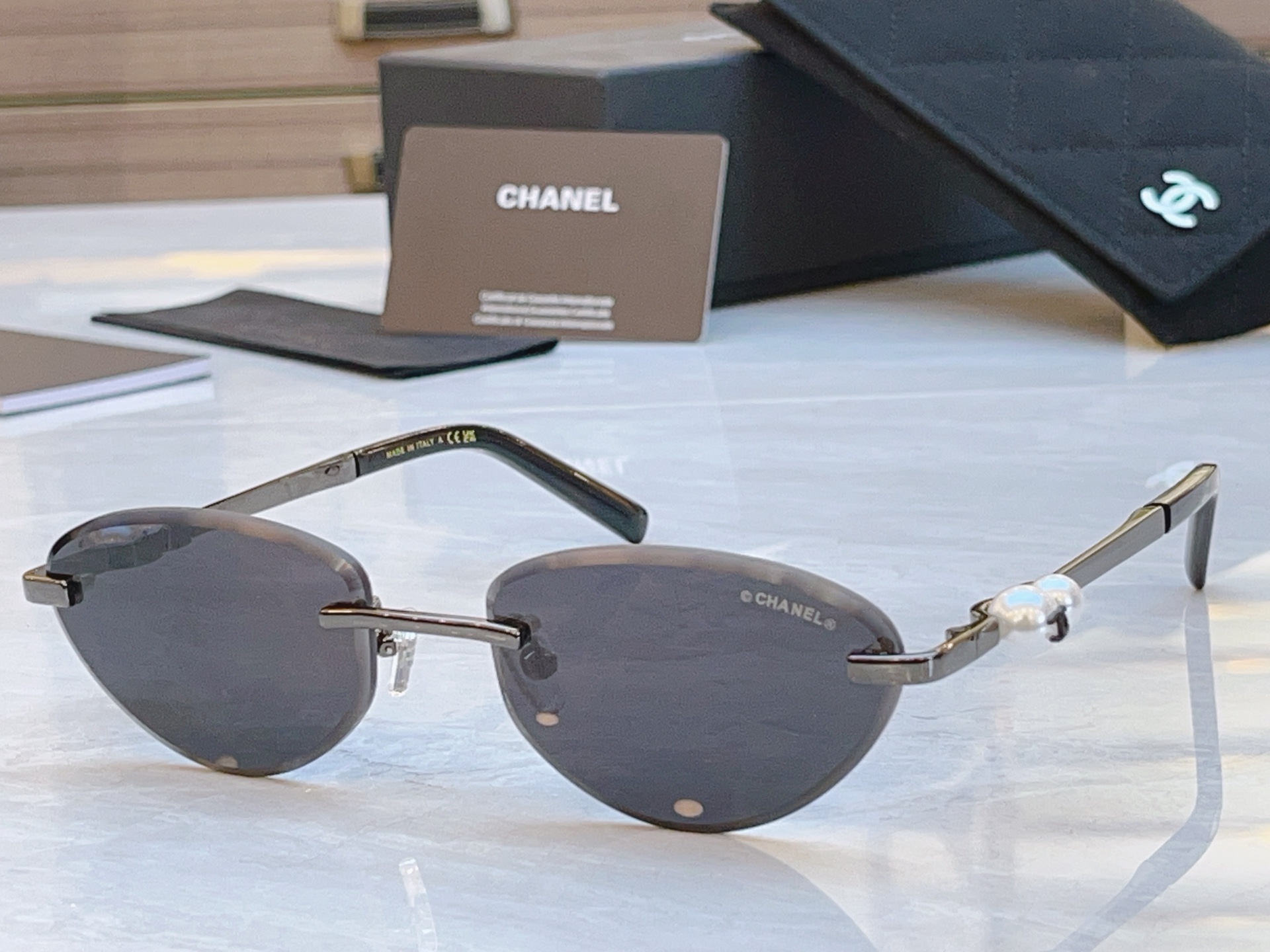 ，【CHANE*】香奈*儿新款太阳镜，MODEL：A1682L， SIZE：58口19-145