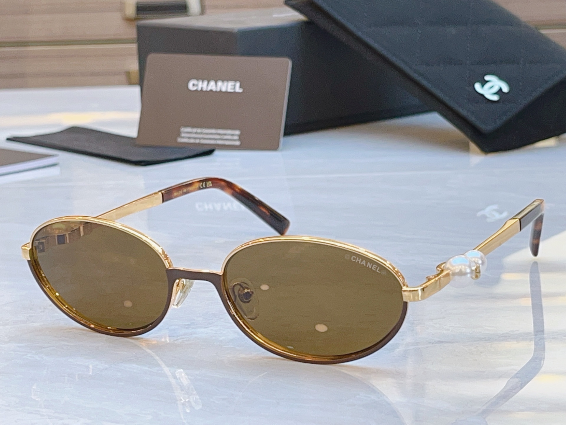 ，【CHANE*】香奈*儿新款太阳镜，MODEL：A1684L， SIZE：58口18-145