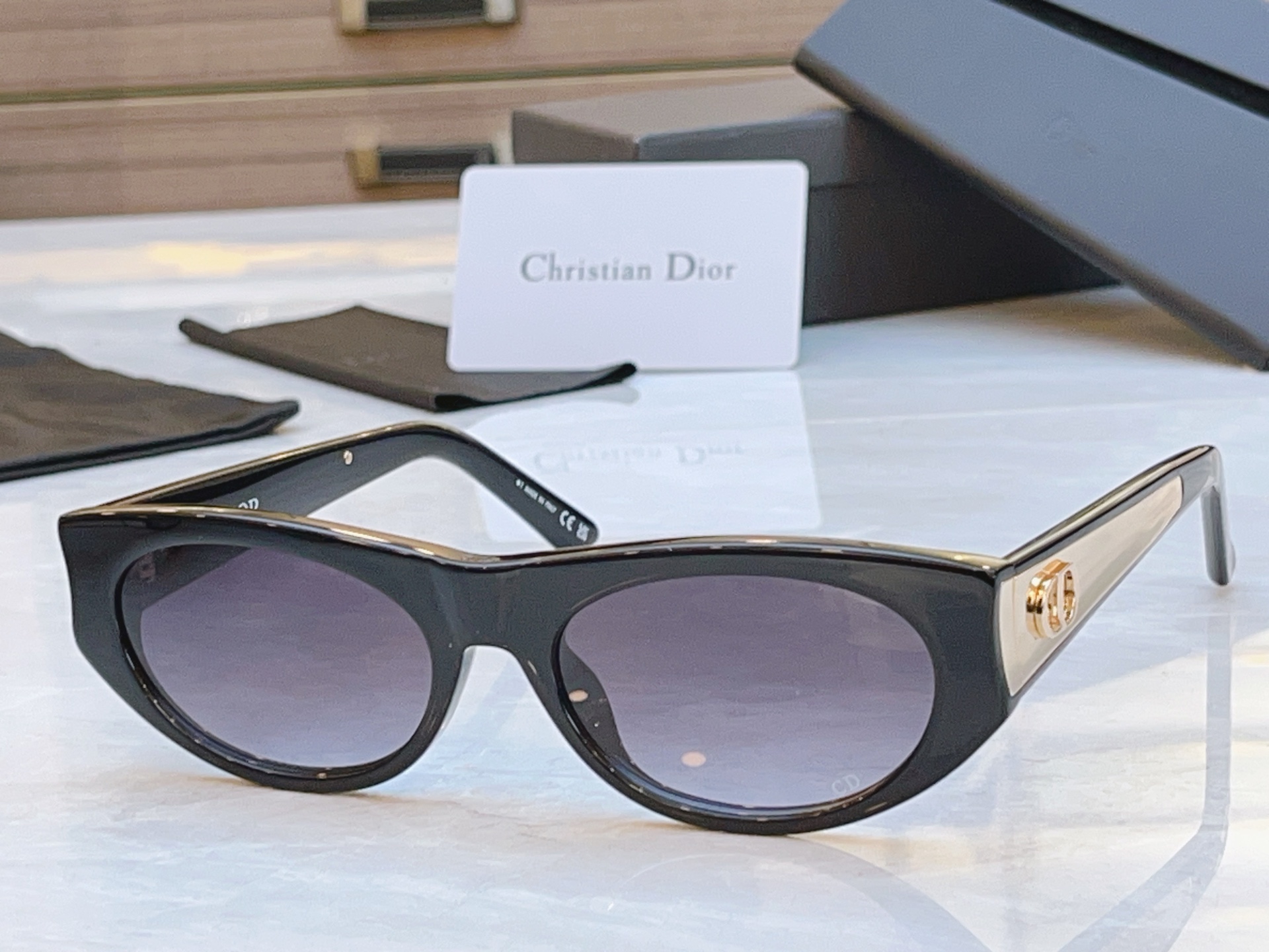 NO:554080,,【DIO*】Dior new sunglasses, MODELDiorGlow B2F, SIZE56 mouth 18-140 glasses sunglasses, glasses, dior19860909,【DIO*】迪*奥新款太阳镜, MODELDiorGlow B2F,SIZE56口18-140眼镜墨镜太阳镜,眼镜,dior,glasses