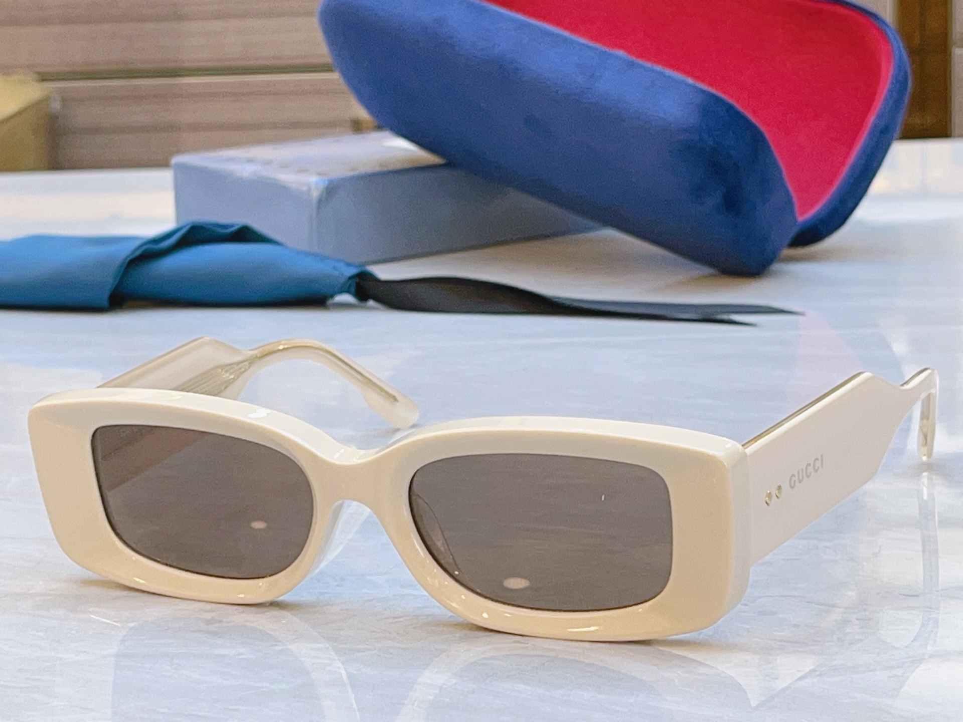 NO:554100,, [GUCC*] G*Chi new sunglasses, MODELGG1528S, SIZE53 mouth 18-145 glasses sunglasses, glasses, gucci19860909,【GUCC*】古*驰新款太阳镜,MODELGG1528S,SIZE53口18-145眼镜墨镜太阳镜,眼镜,gucci,glasses