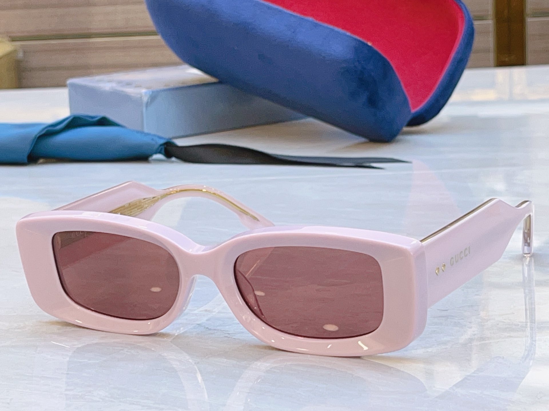 ，【GUCC*】古*驰新款太阳镜，MODEL：GG1528S，SIZE：53口18-145