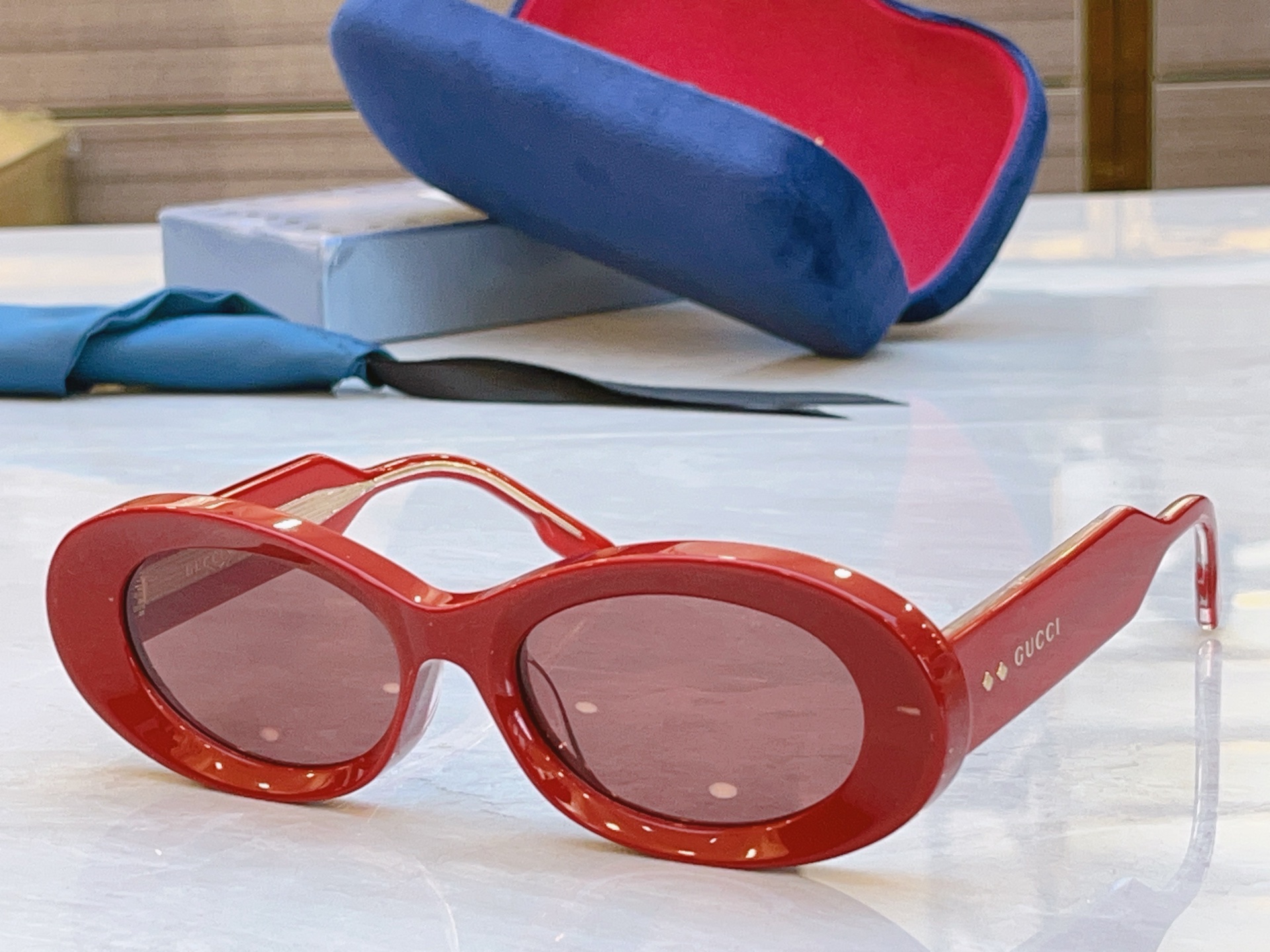 ，【GUCC*】古*驰新款太阳镜，MODEL：GG1527S，SIZE：54口17-145