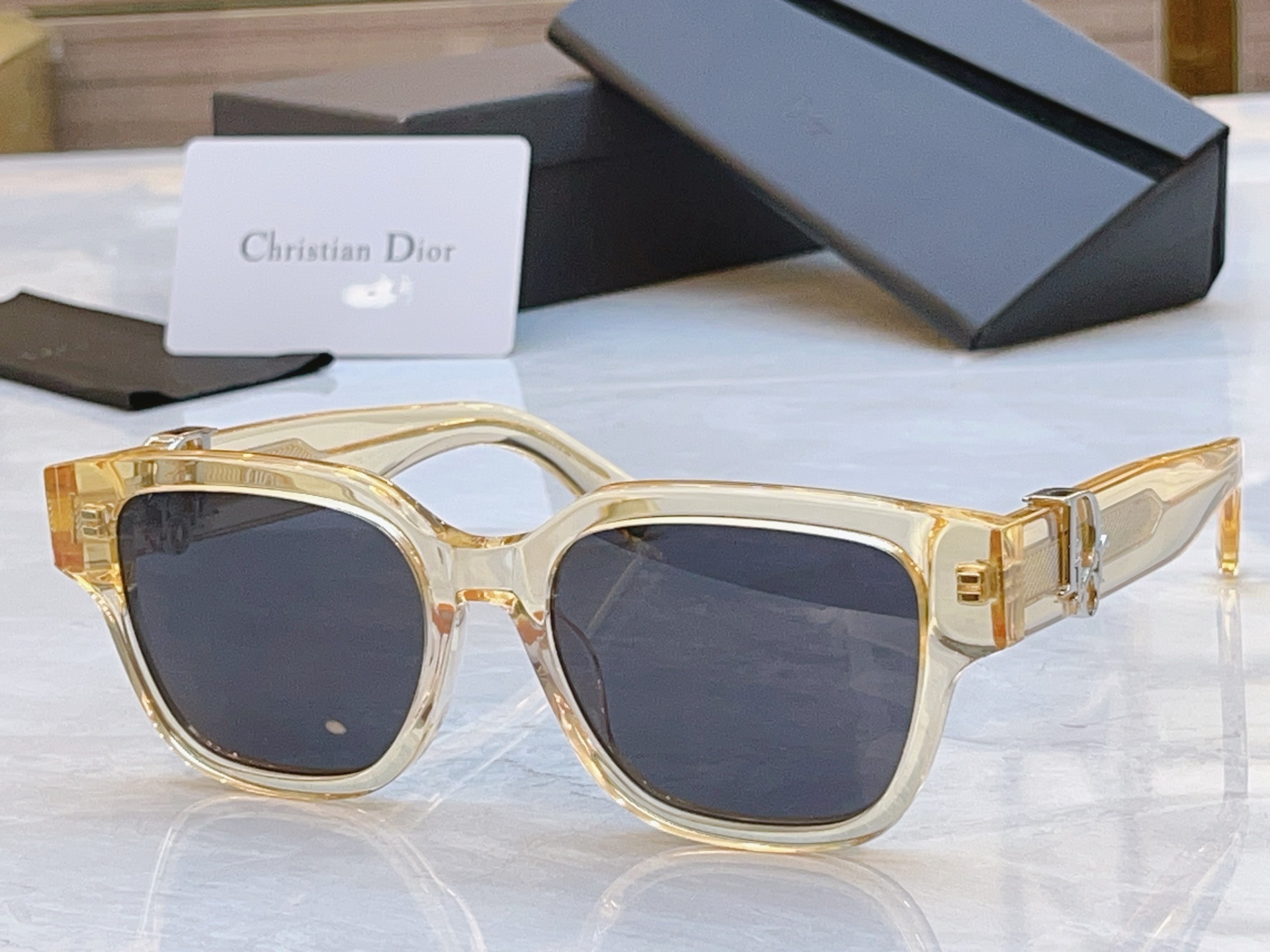 ，【DIO* 】迪*奥新款太阳镜，MODEL：Dior Oblique S1F，SIZE：54口18-1