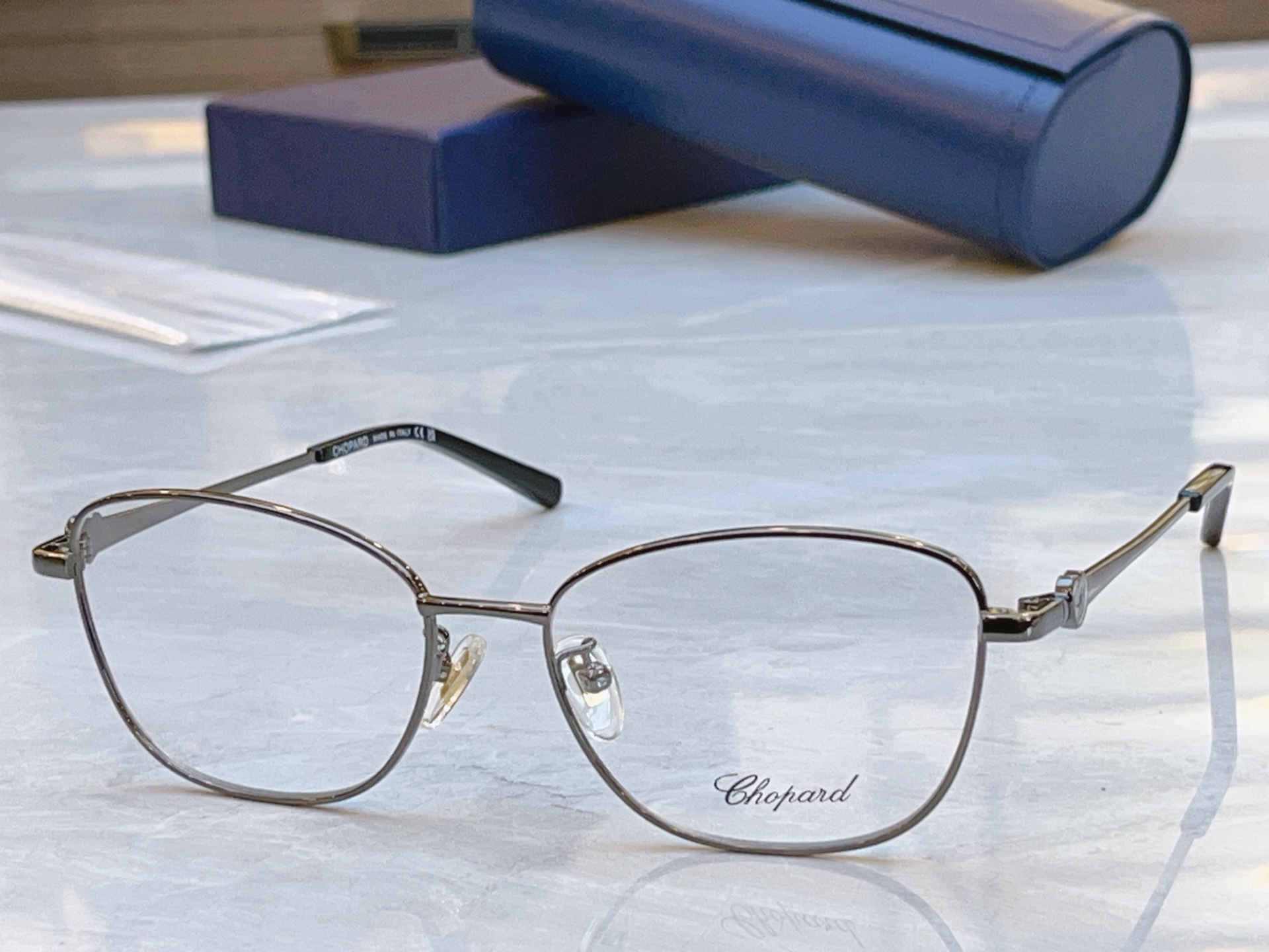 NO:554152,,【Chopar*】Chopard new sunglasses,MODELVCHA56J,SIZE53 mouth 17-140 glasses sunglasses,glasses,chopard19860909,【Chopar*】肖*邦新款太阳镜,MODELVCHA56J,SIZE53口17-140眼镜墨镜太阳镜,眼镜,chopard,glasses