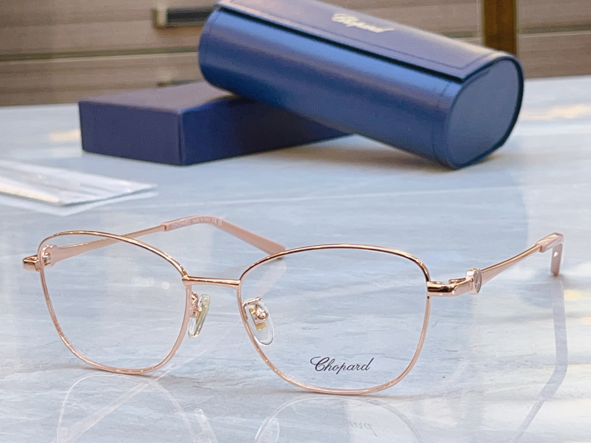 ，【ChoPar*】肖*邦新款太阳镜，MODEL：VCHA56J，SIZE：53口17-140