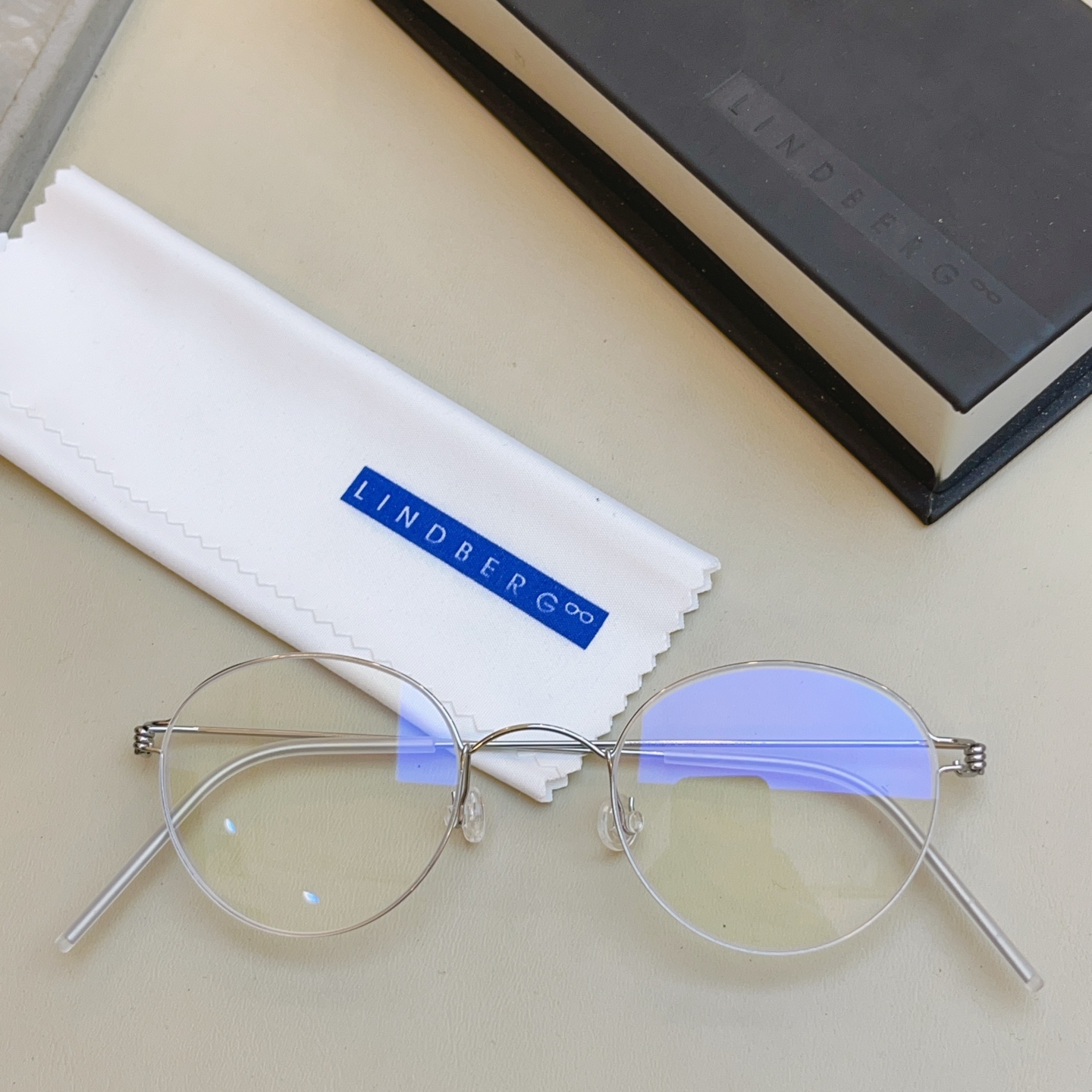 ，【LINDBER*】林德*伯格新款光学架 高版本✨，MODEL：MDSCA，SIZE：53口17-14
