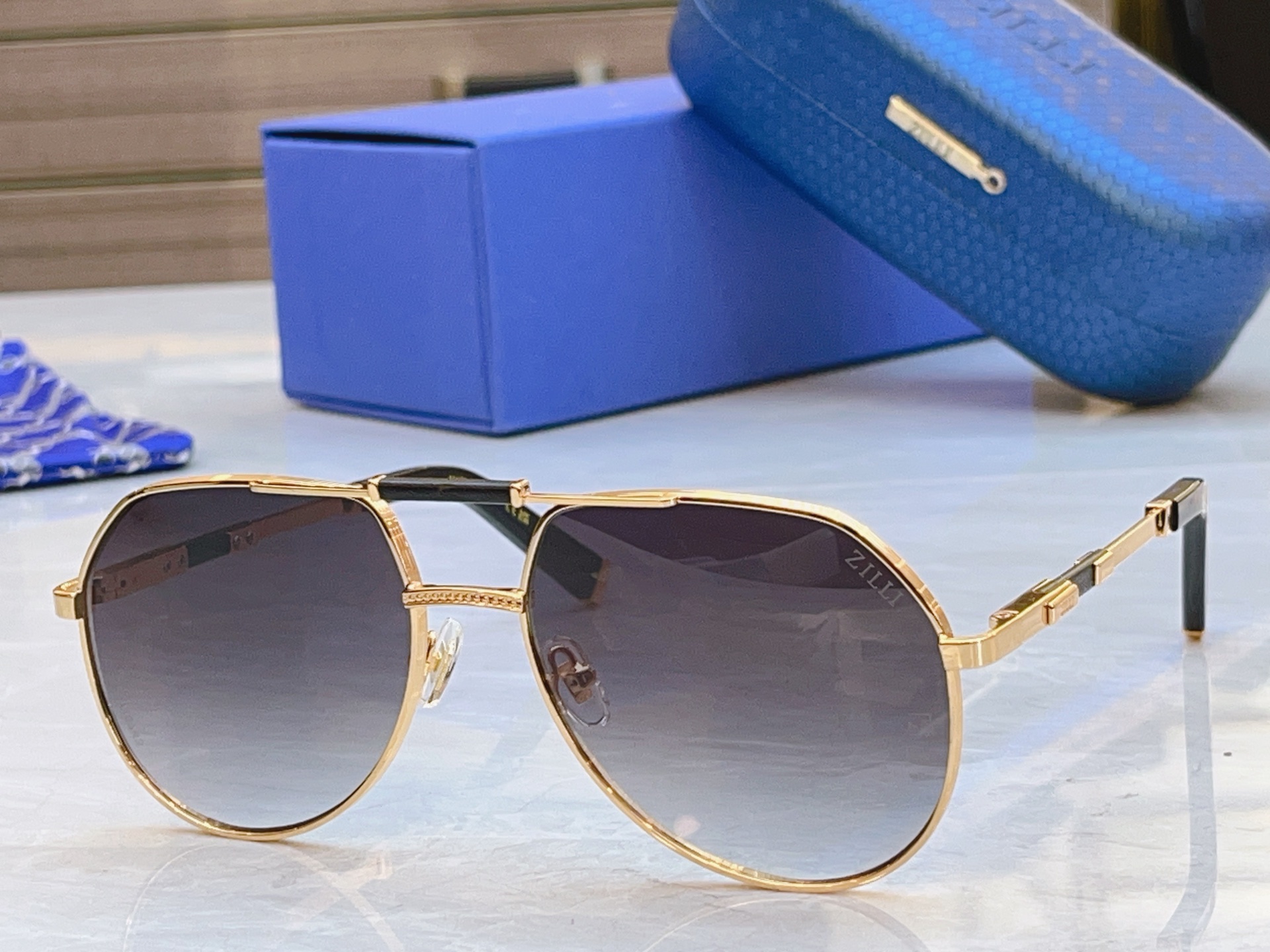 NO:554126,,【ZEIZ*】Cai*Si's new sunglasses,MODELZI80136,SIZE59 mouth 17-145 glasses, sunglasses, sunglasses, glasses19860909,【ZEIZ*】蔡*司新款太阳镜,MODELZI80136,SIZE59口17-145眼镜墨镜太阳镜,眼镜,glasses