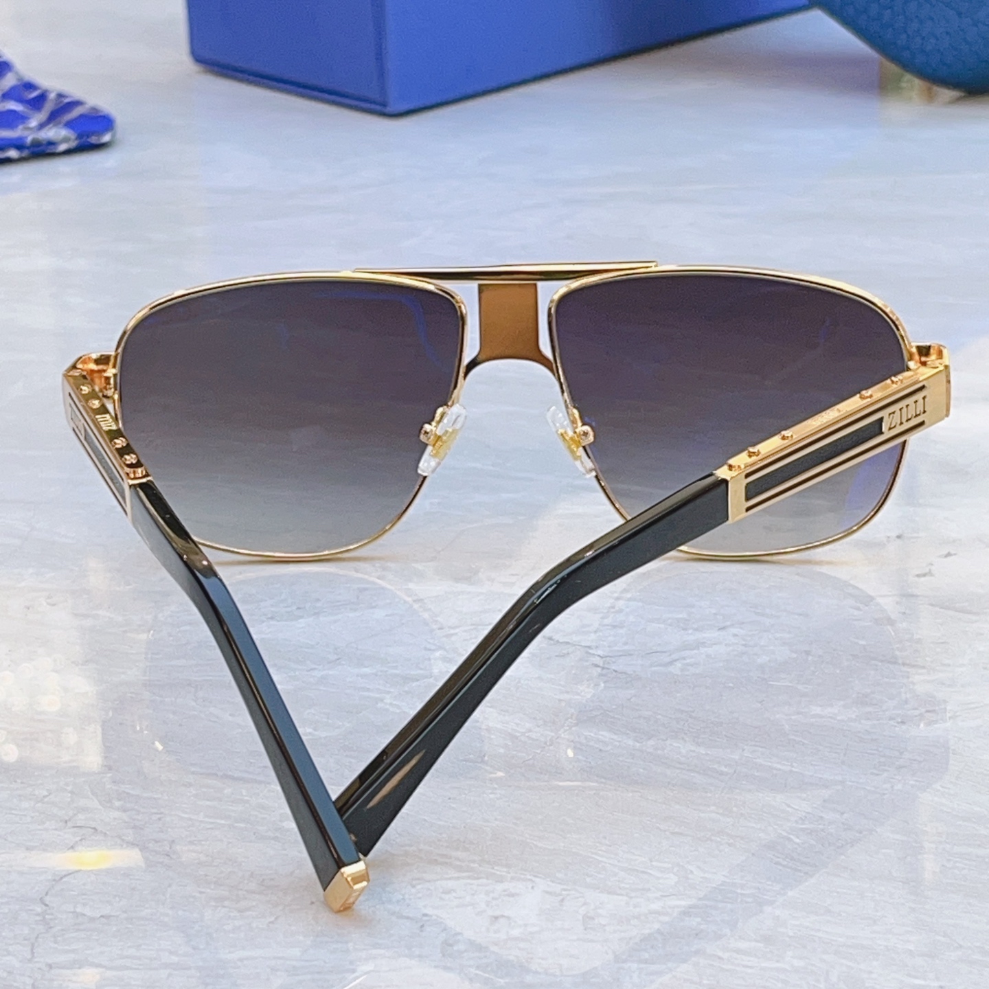 ，【ZEIZ*】蔡*司新款太阳镜，MODEL：ZI65035，SIZE：60口15-145