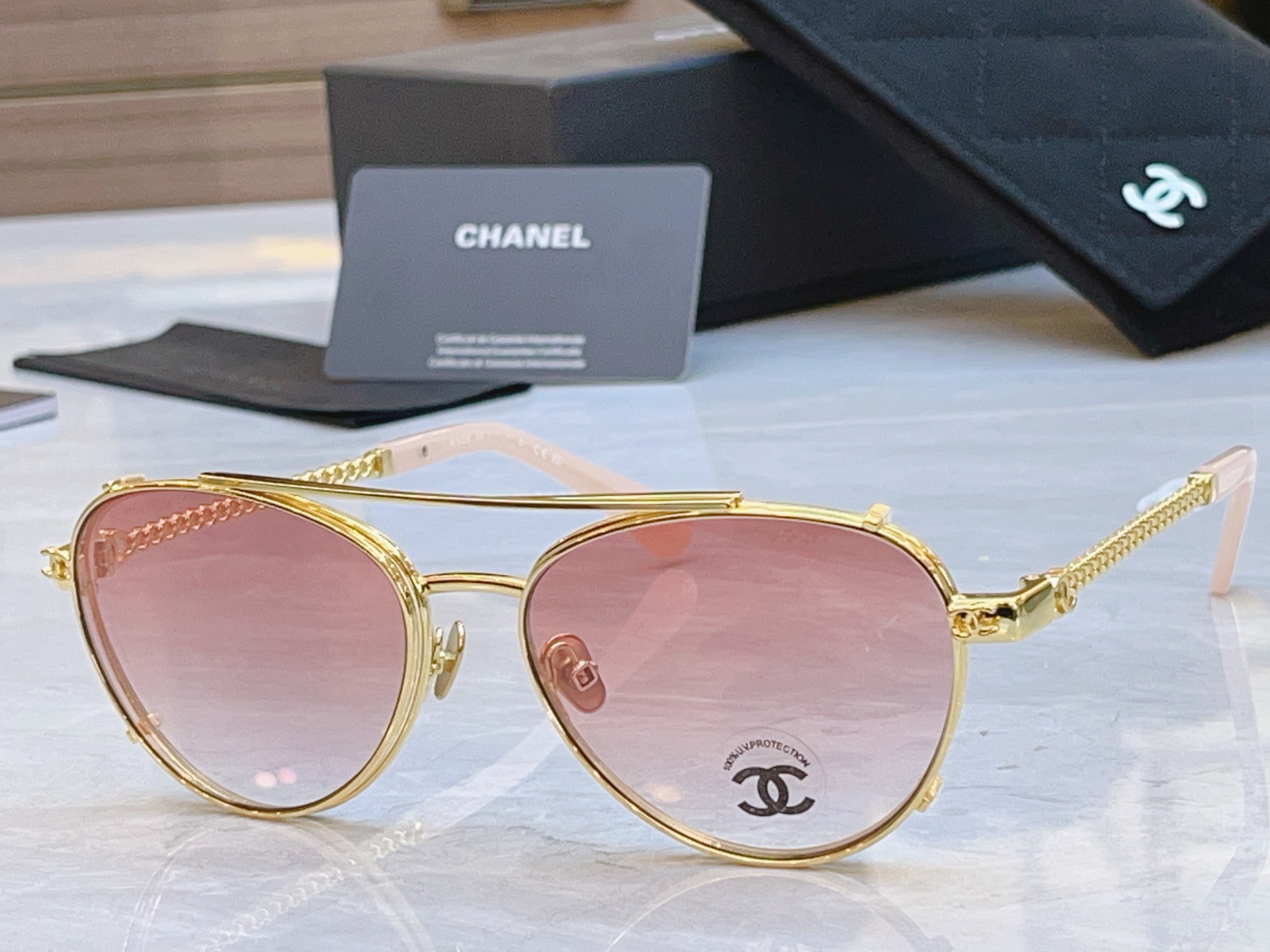 ，【CHANE*】香奈*儿新款太阳镜 夹片款，MODEL：CH4292，SIZE：56口17-145