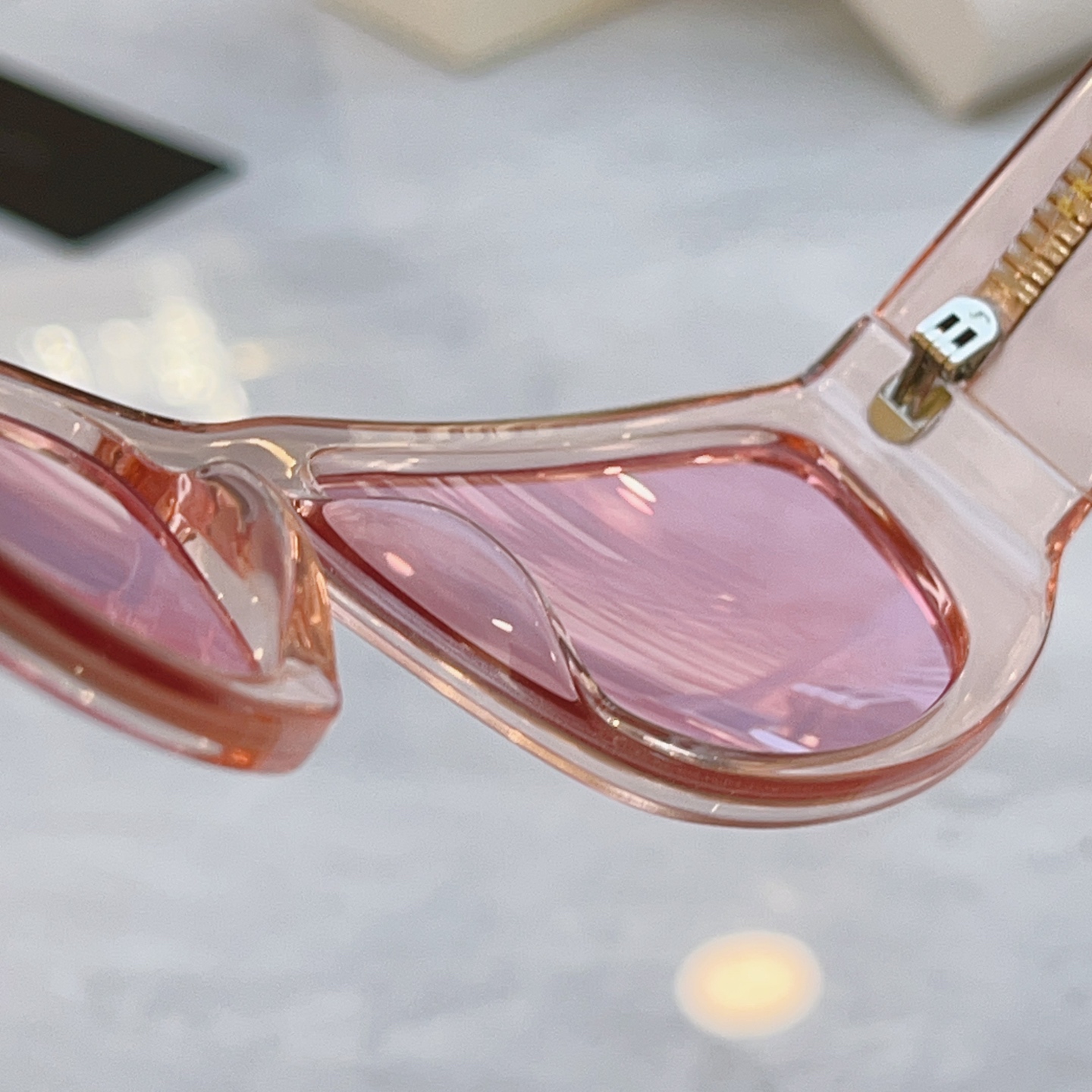 ，【CHANE*】香奈*儿新款太阳镜，MODEL：A1685L，SIZE：57口19-145