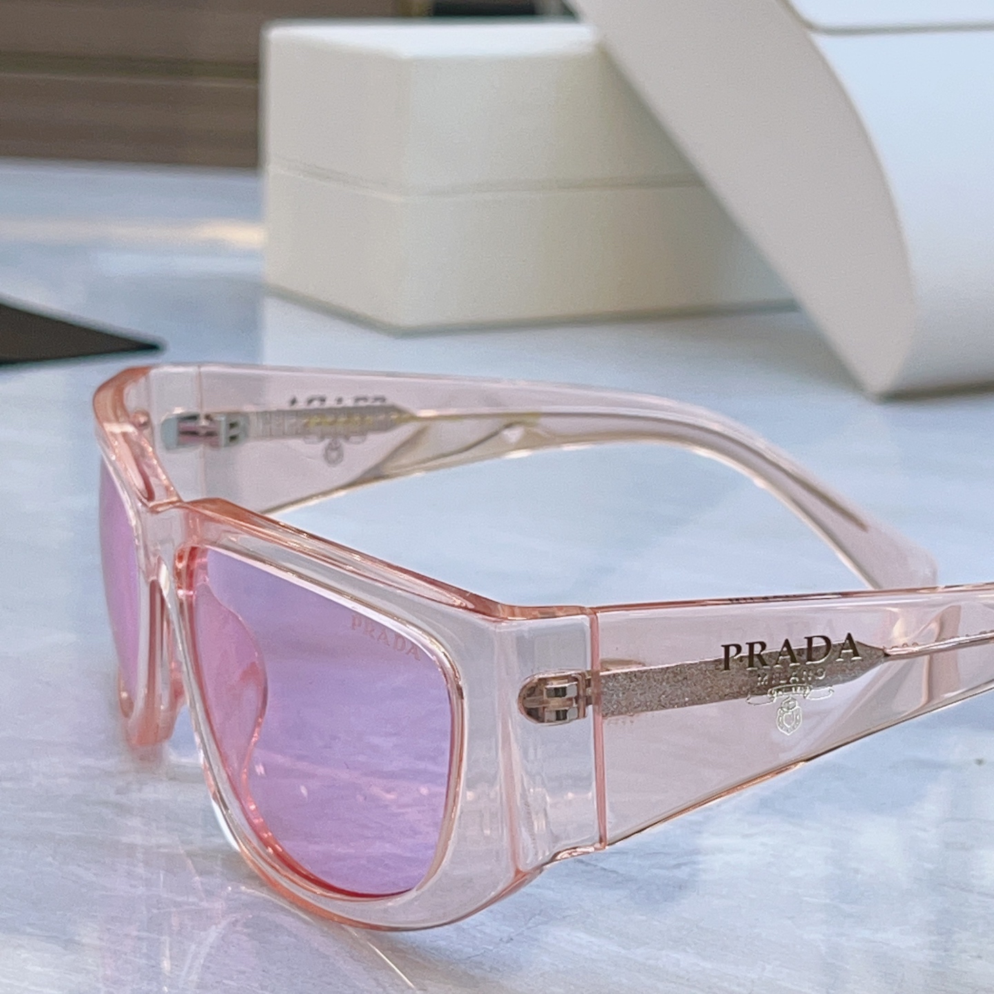 ，【CHANE*】香奈*儿新款太阳镜，MODEL：A1685L，SIZE：57口19-145