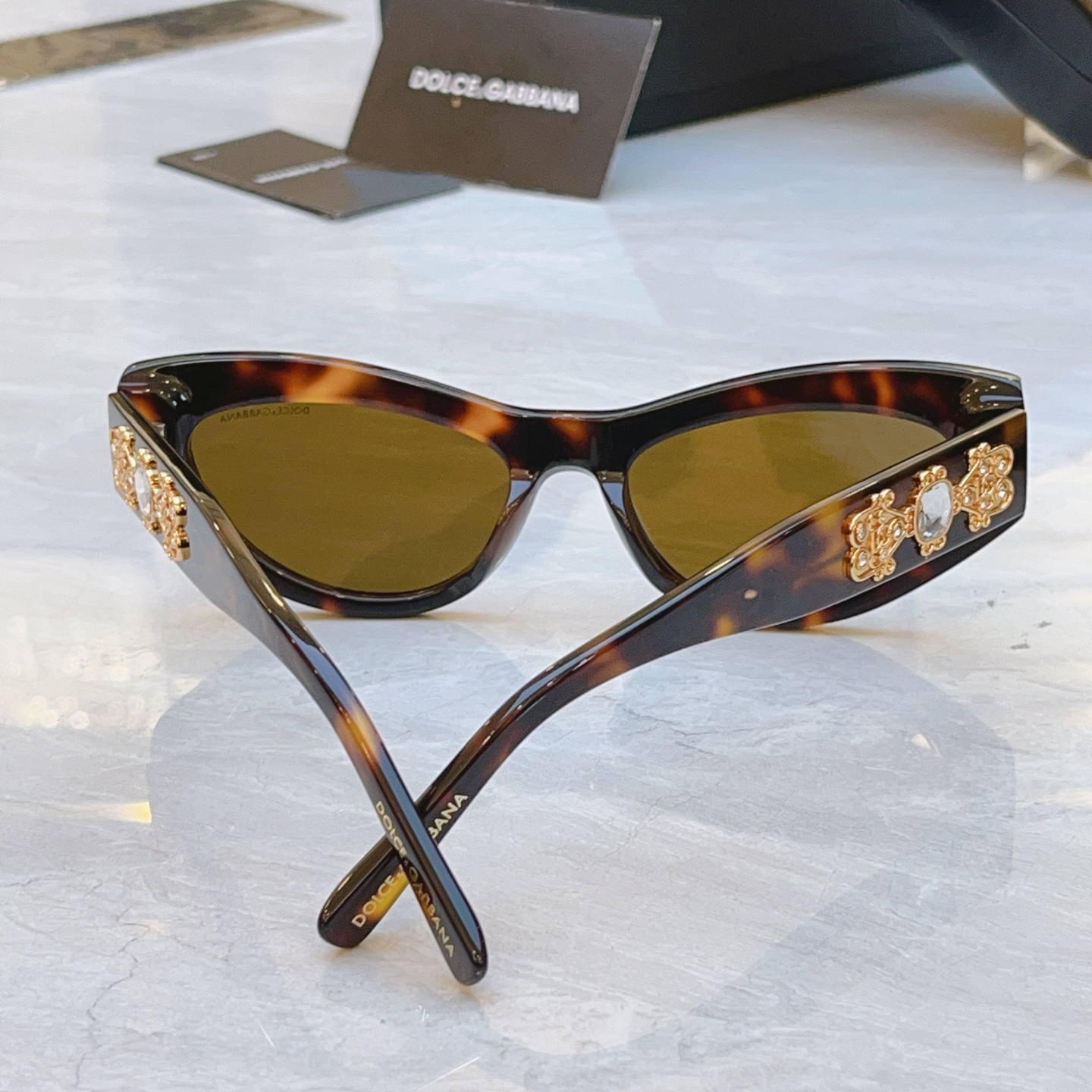 ，【DOLCE & GABBAN*】D*G新款太阳镜，MODEL：DG1663LB，SIZE：54口18