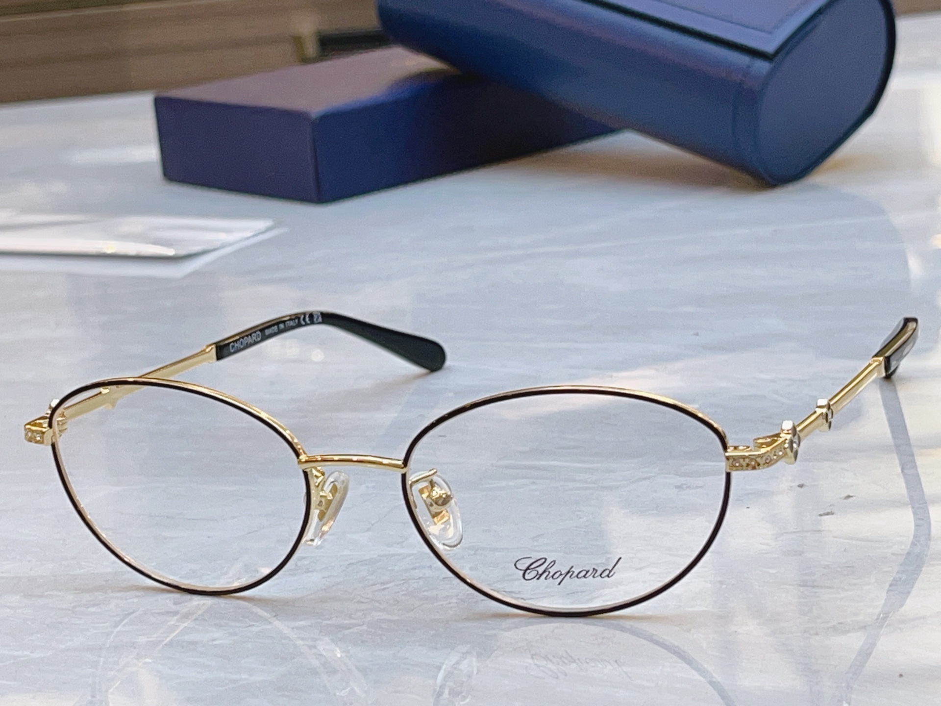 NO:554154,,【Chopar*】Chopard new sunglasses,MODELVCHA52J,SIZE53 mouth 18-140 glasses sunglasses,glasses,chopard19860909,【Chopar*】肖*邦新款太阳镜,MODELVCHA52J,SIZE53口18-140眼镜墨镜太阳镜,眼镜,chopard,glasses