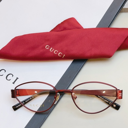 Gucci 1853O Eyeglasses Frames - Stylish and High-Quality Eye Protection 1 Gucci 1853O Eyeglasses Frames - Stylish and High-Quality Eye Protection