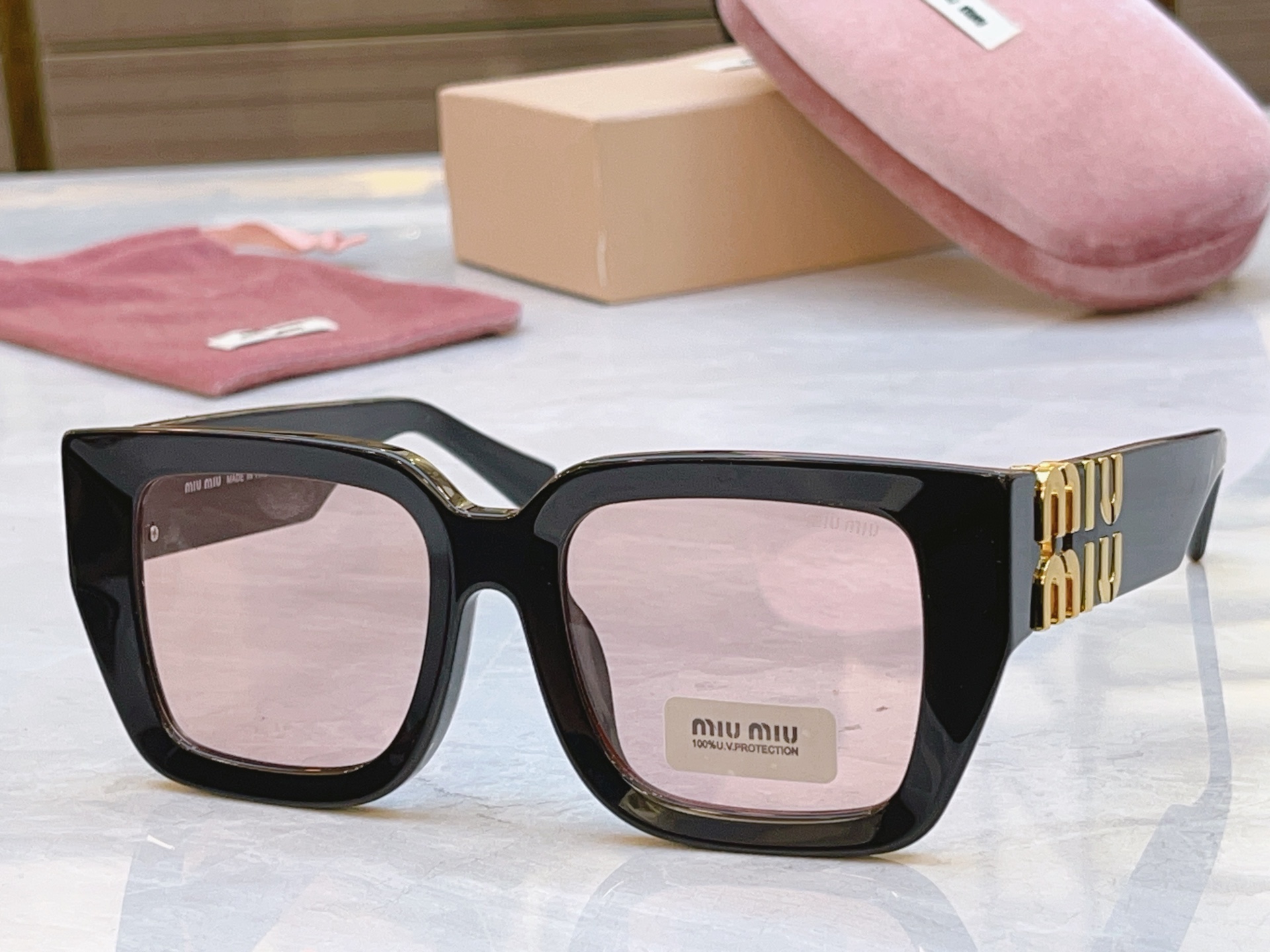 ，【MIUMI*】缪*缪新款眼镜架，Mod: MU B05S，SIZE:52口21-145