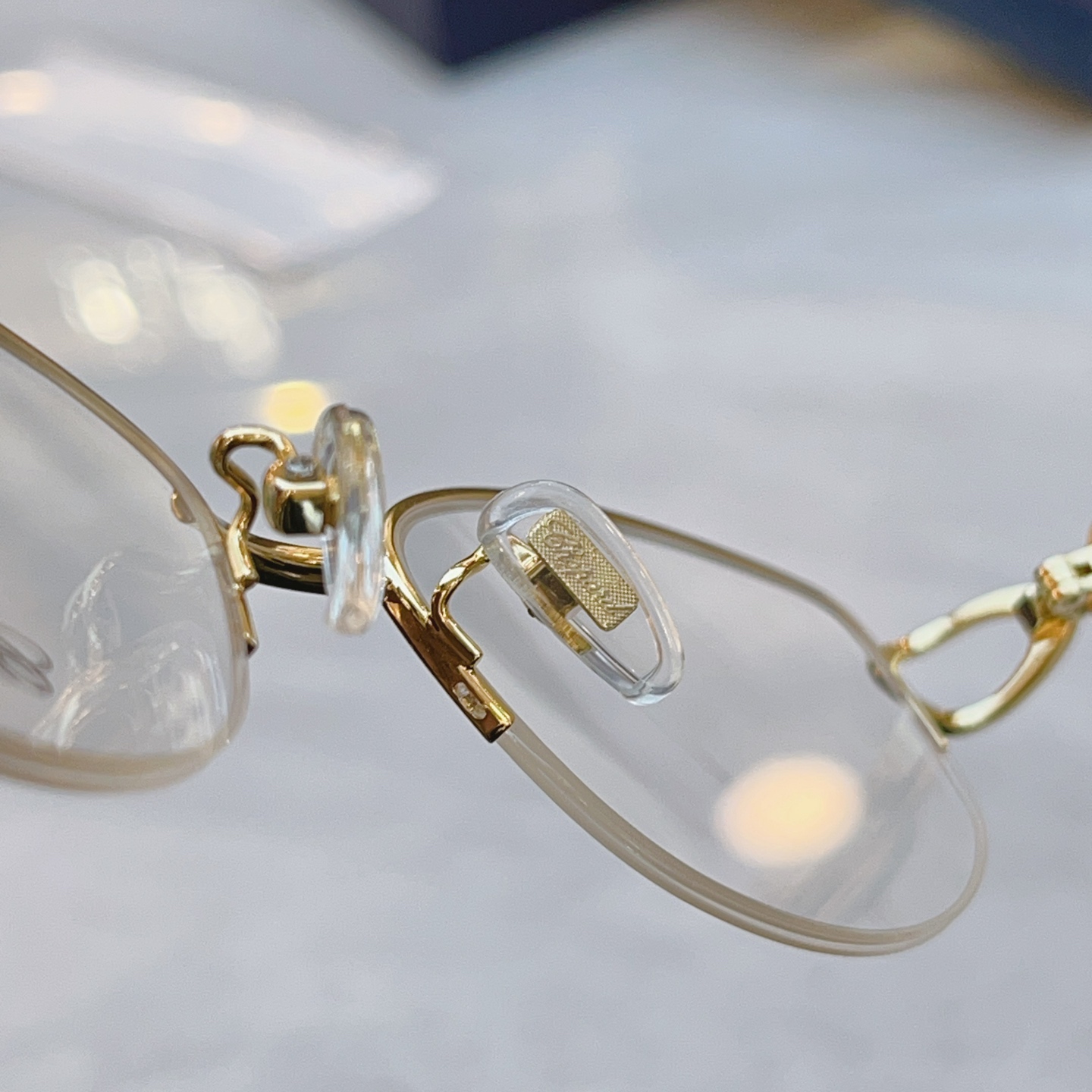 ，【Chopar*】肖*邦新款太阳镜，MODEL：VCHL16J，SIZE：53口19-140