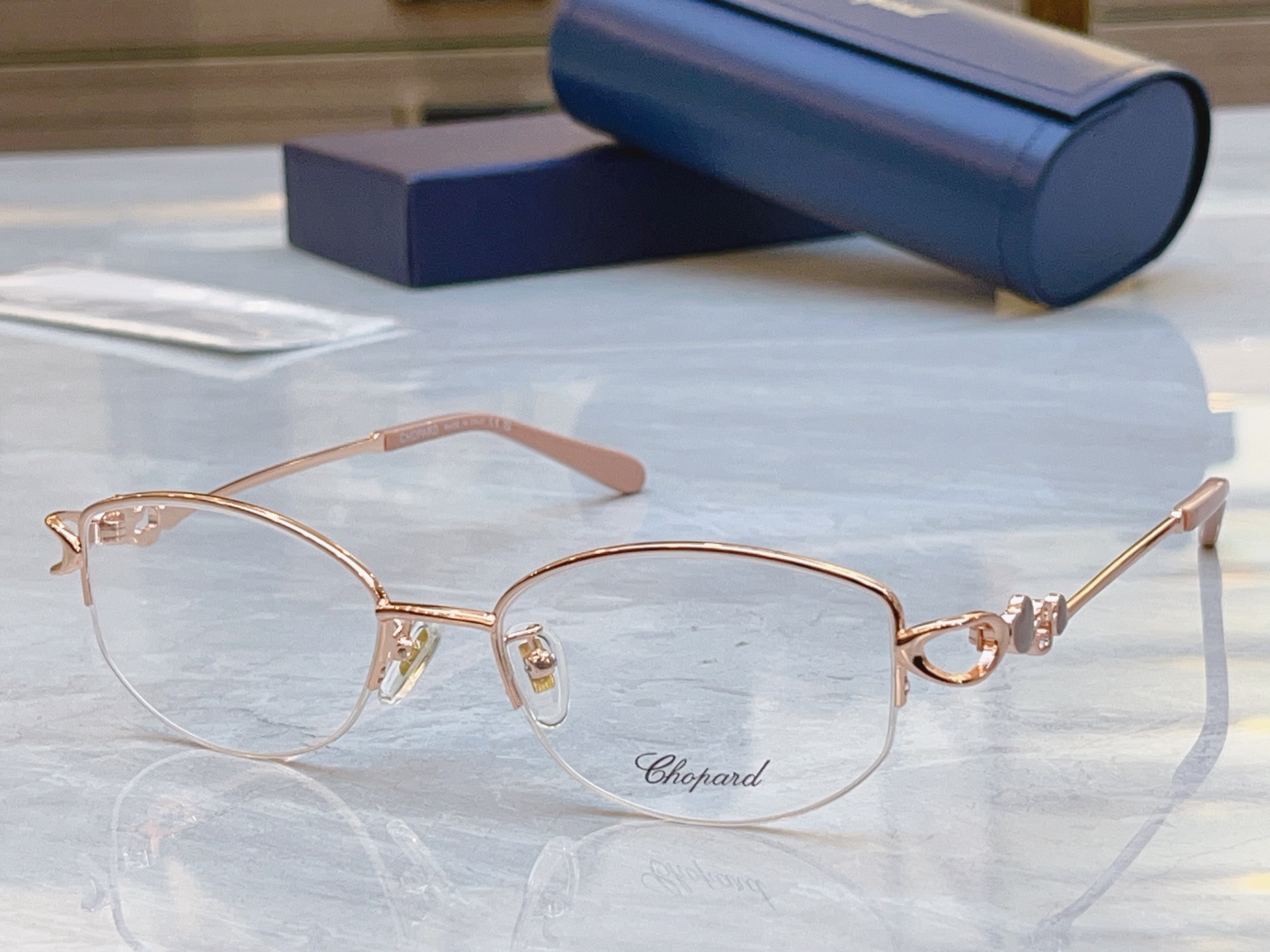 ，【Chopar*】肖*邦新款太阳镜，MODEL：VCHL16J，SIZE：53口19-140