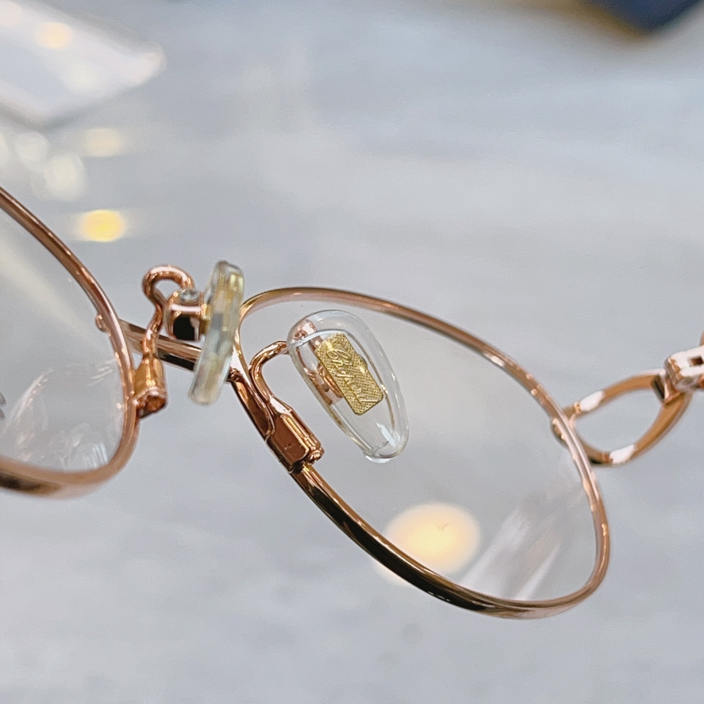 ，【Chopar*】肖*邦新款太阳镜，MODEL：VCHA58J，SIZE：53口18-140