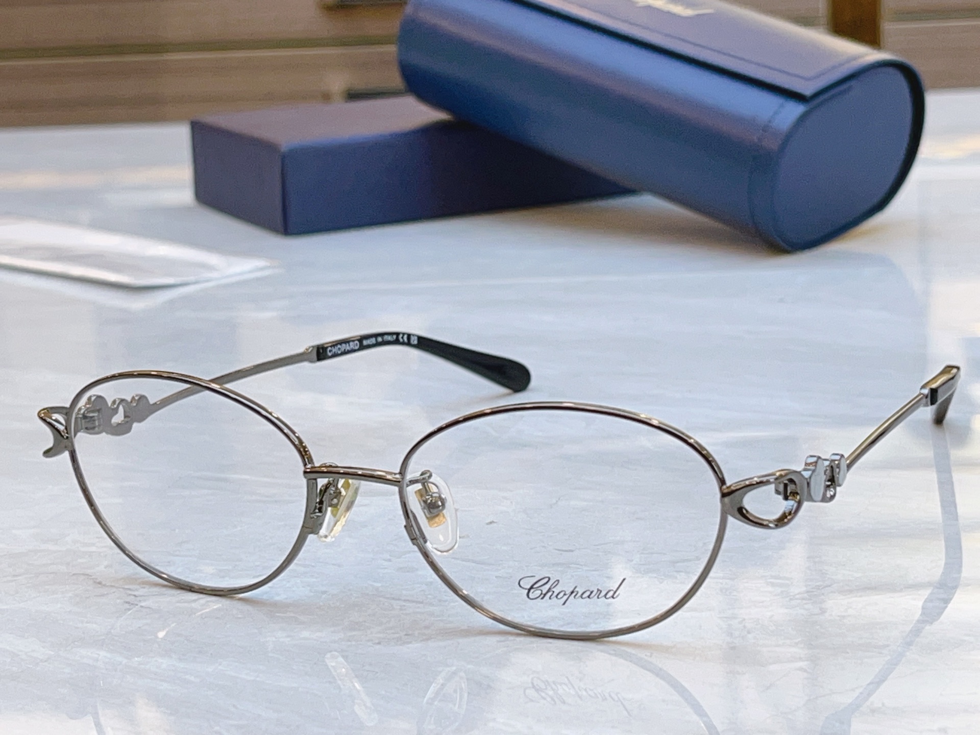 ，【Chopar*】肖*邦新款太阳镜，MODEL：VCHA58J，SIZE：53口18-140