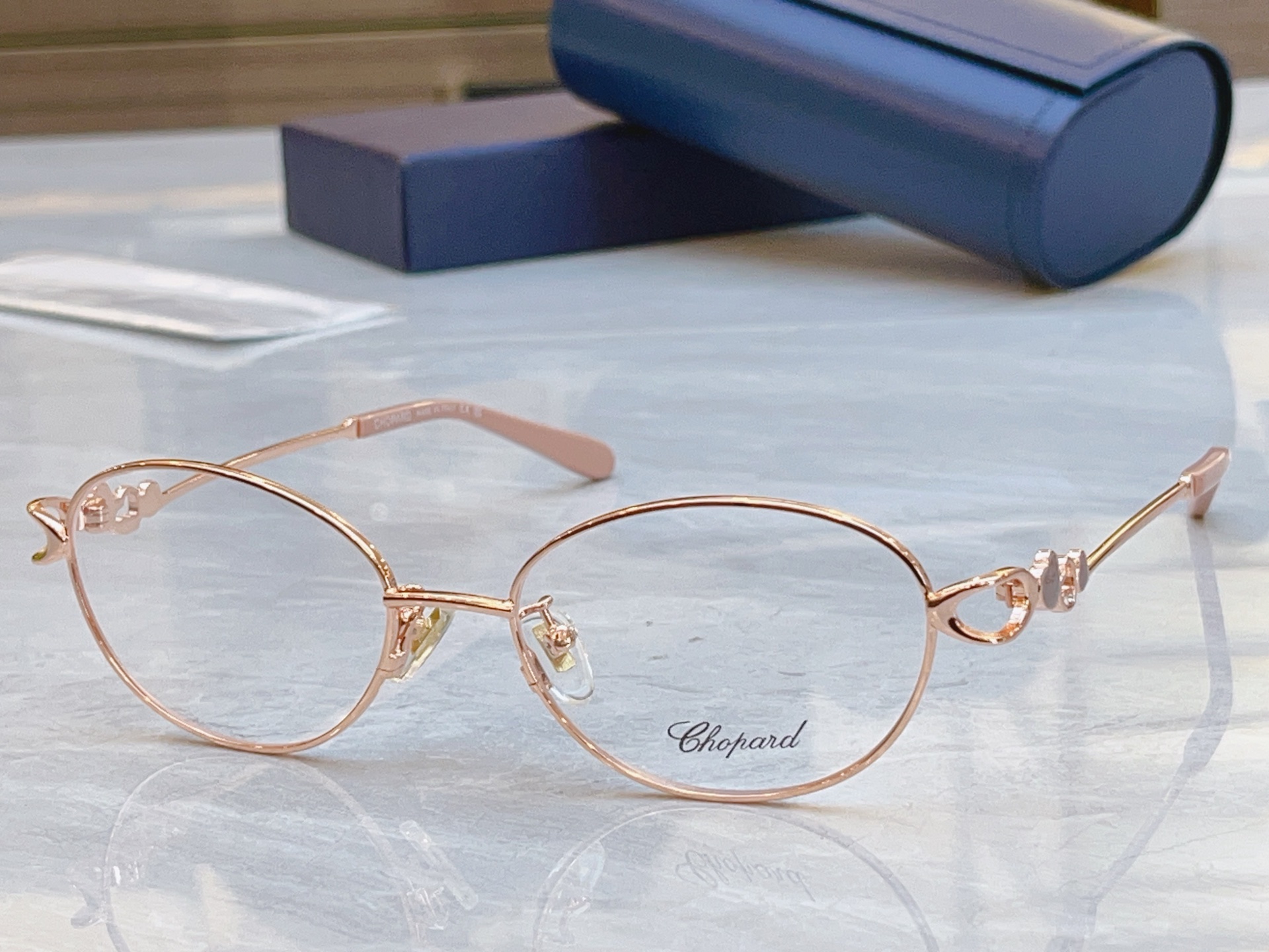 ，【Chopar*】肖*邦新款太阳镜，MODEL：VCHA58J，SIZE：53口18-140