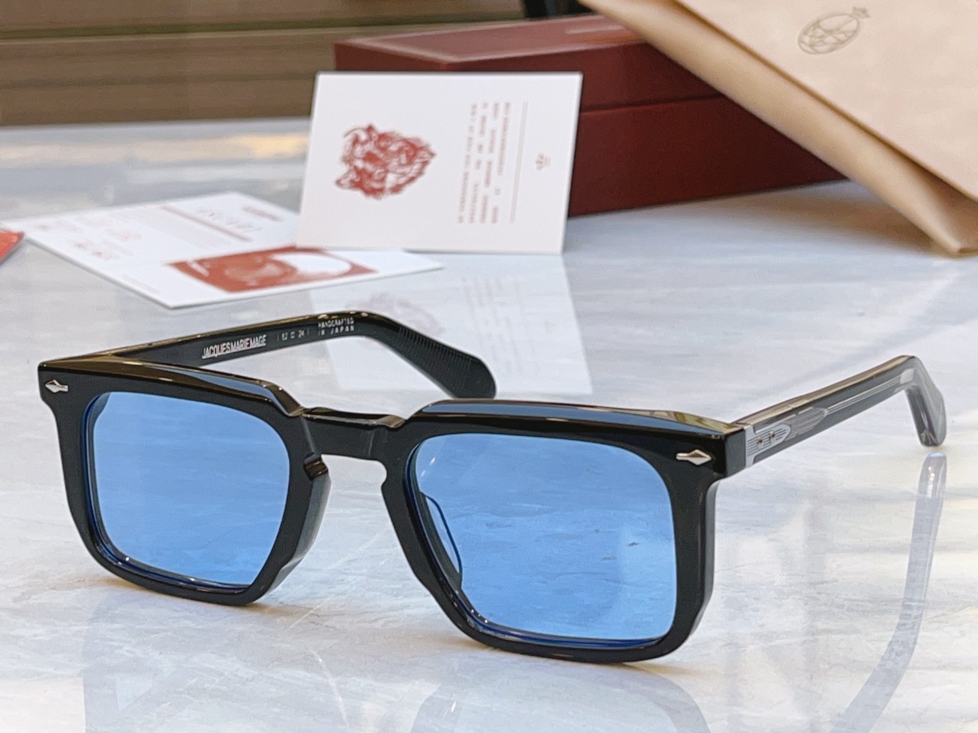 配送盒子，【Jacques Marie Mag*】 JMM新款太阳镜，Model：MOSCOVAI，Si