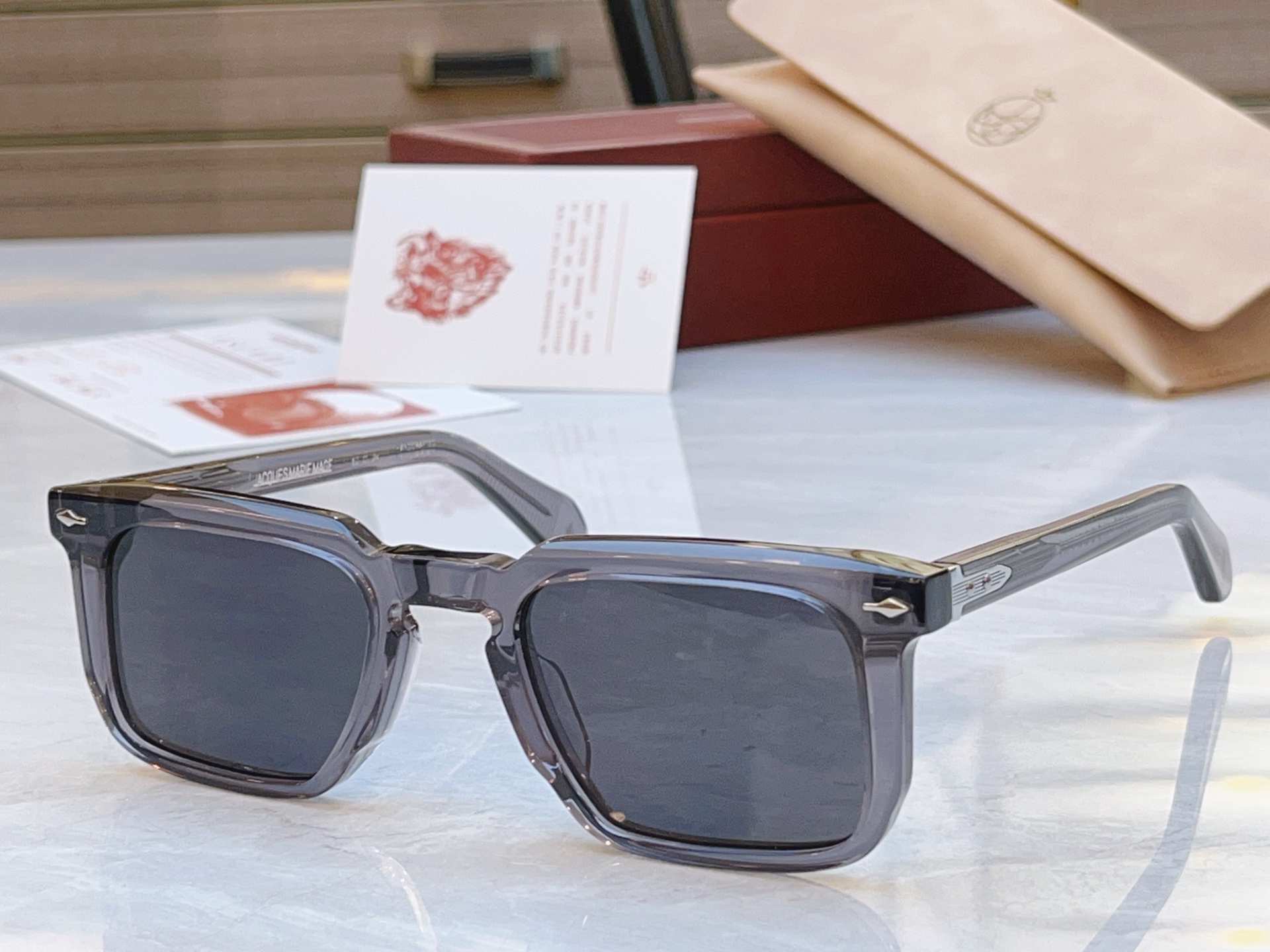 配送盒子，【Jacques Marie Mag*】 JMM新款太阳镜，Model：MOSCOVAI，Si