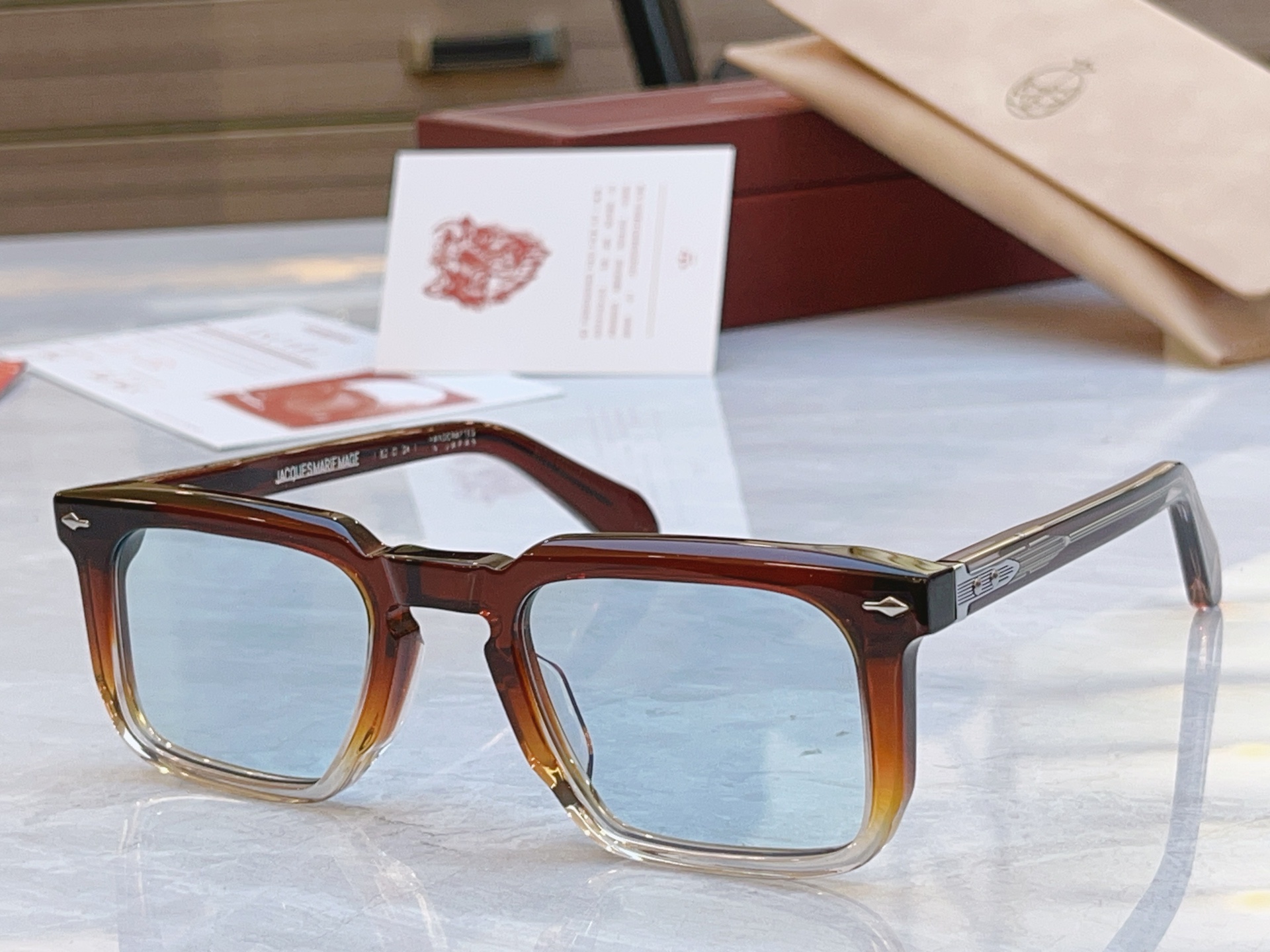 配送盒子，【Jacques Marie Mag*】 JMM新款太阳镜，Model：MOSCOVAI，Si