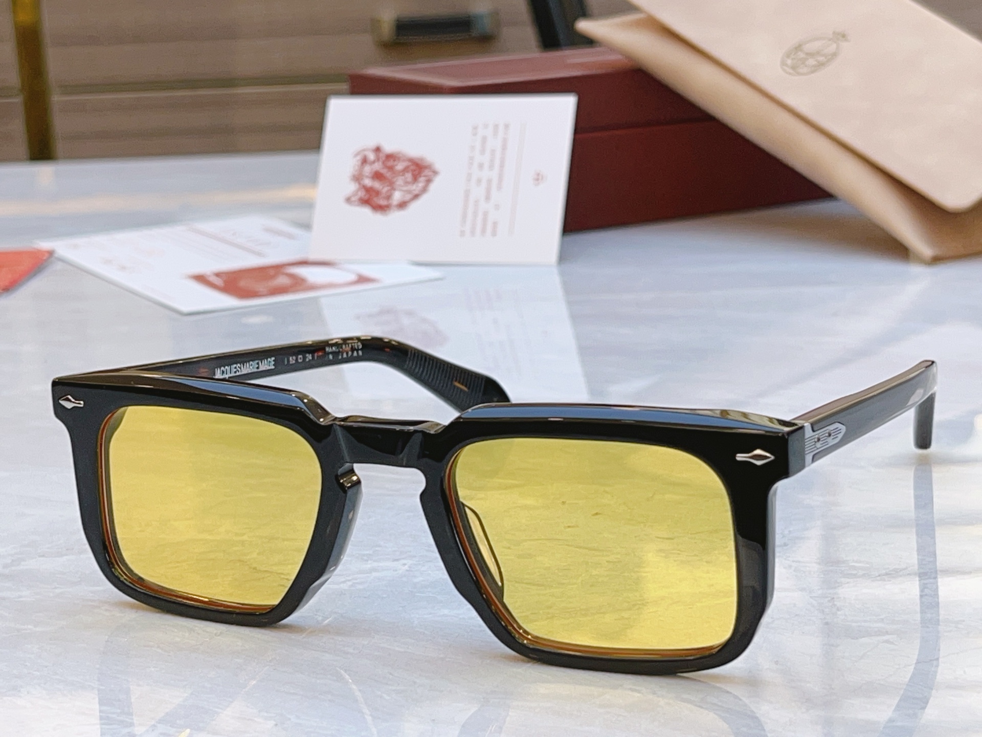 配送盒子，【Jacques Marie Mag*】 JMM新款太阳镜，Model：MOSCOVAI，Si