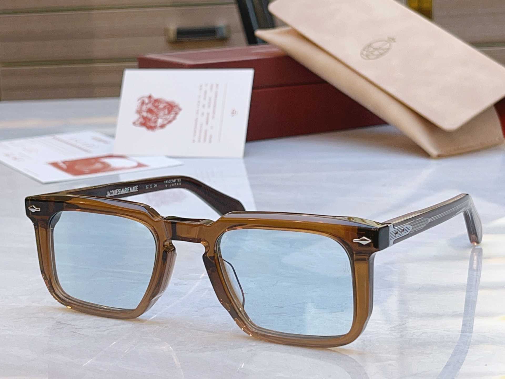 配送盒子，【Jacques Marie Mag*】 JMM新款太阳镜，Model：MOSCOVAI，Si