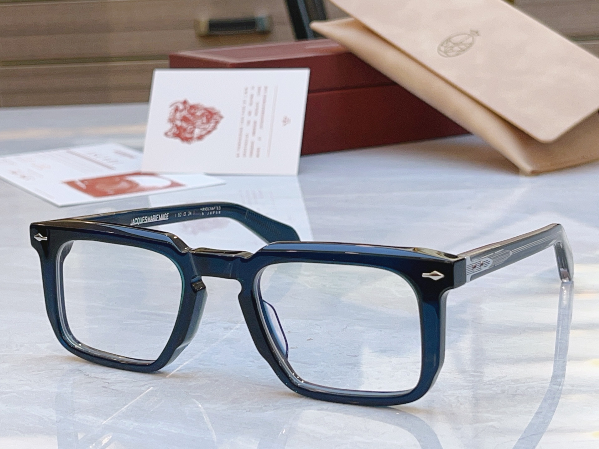 配送盒子，【Jacques Marie Mag*】 JMM新款太阳镜，Model：MOSCOVAI，Si
