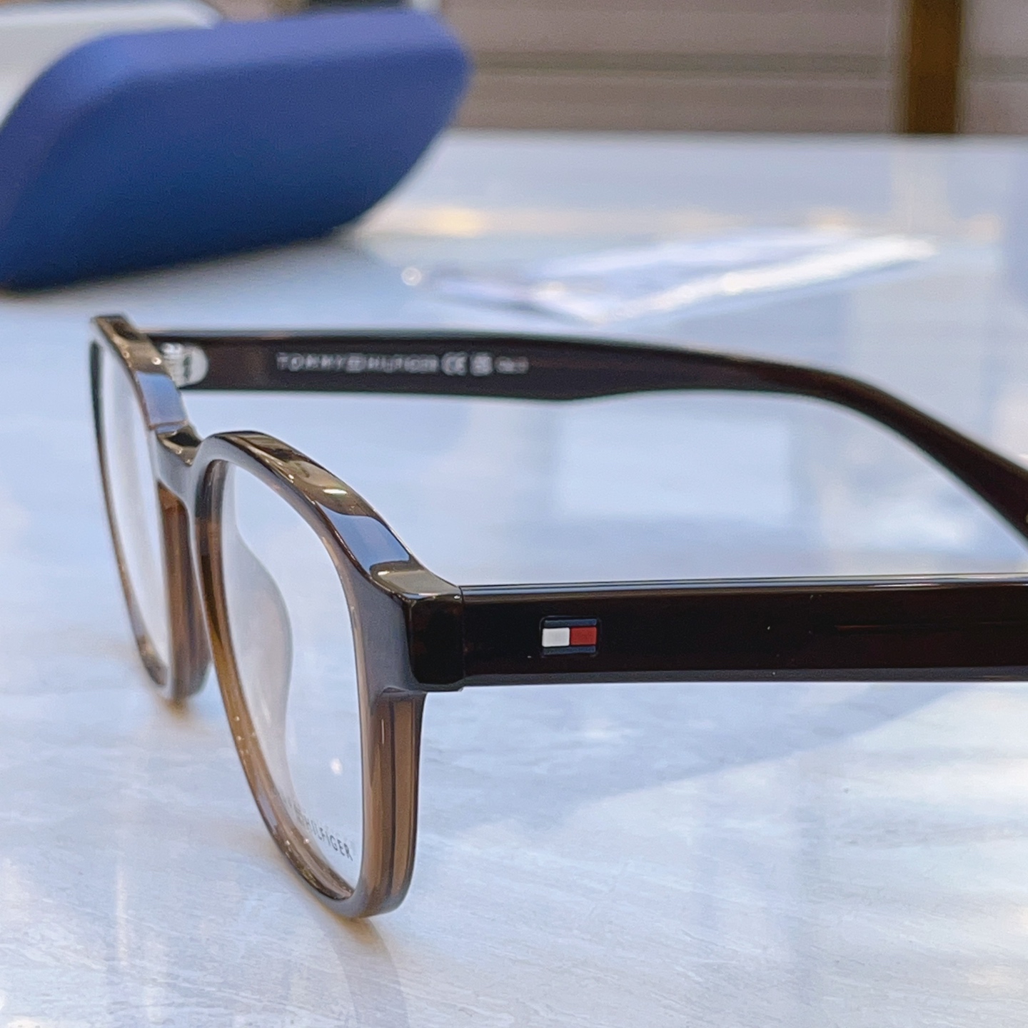 ，【TOMMY HILFIGE*】新款眼镜架MODEL：TH2159，SIZE：52口21-145