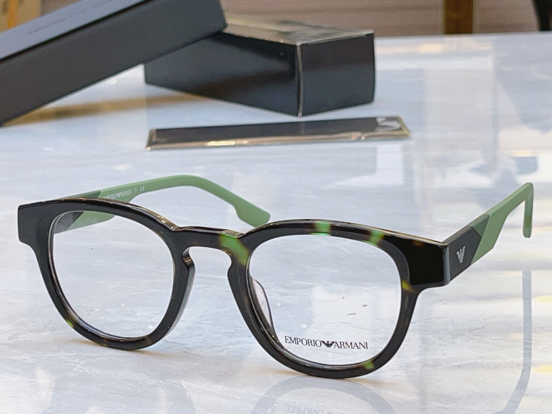 ，【EMPORIO ARMAN*】阿玛*尼新款眼镜架，MODEL：EA3251U，SIZE：52口21-