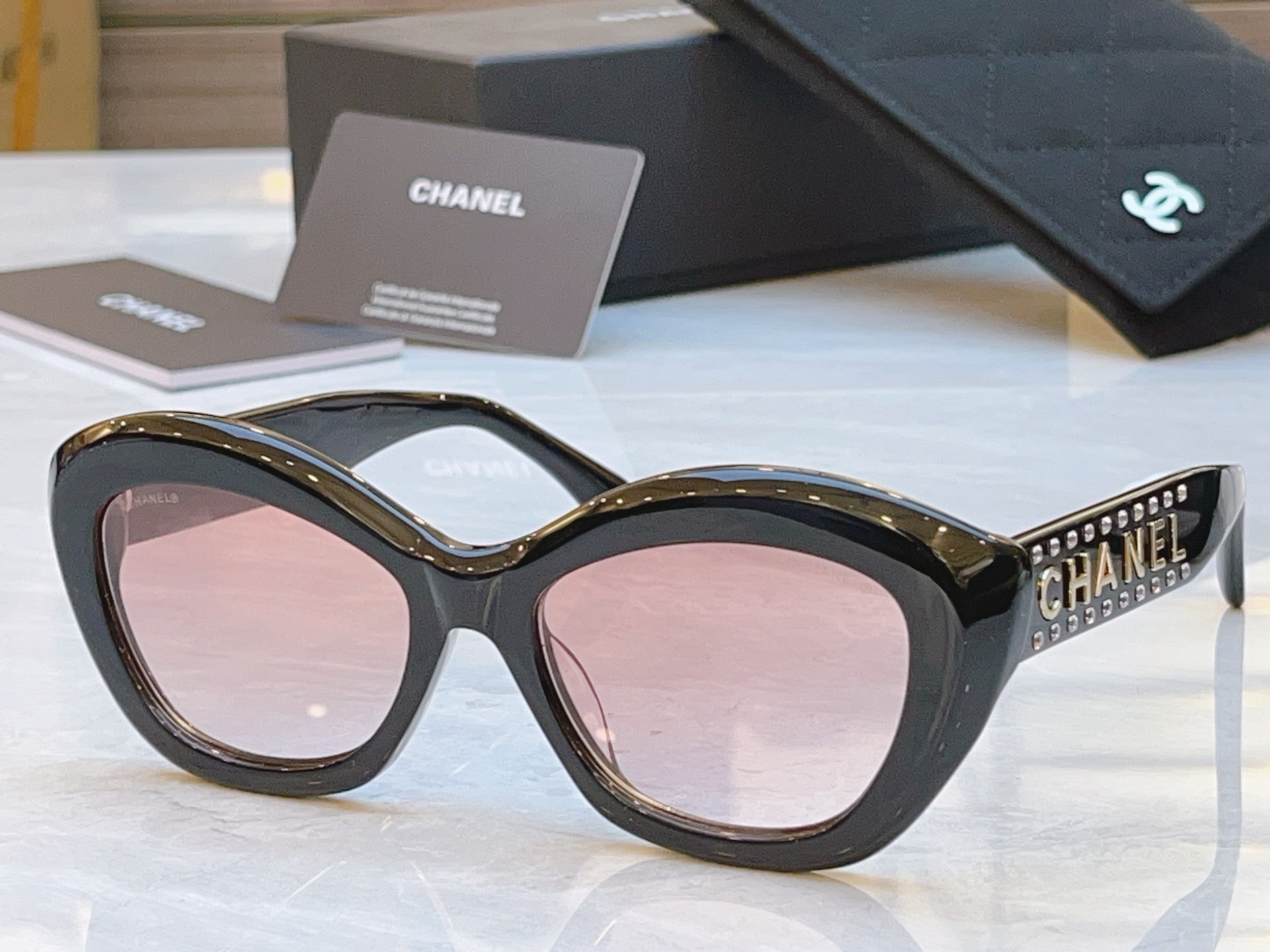 ，【CHANE*】香奈*儿新款太阳镜，MODEL：9161B，SIZE：53口19-145