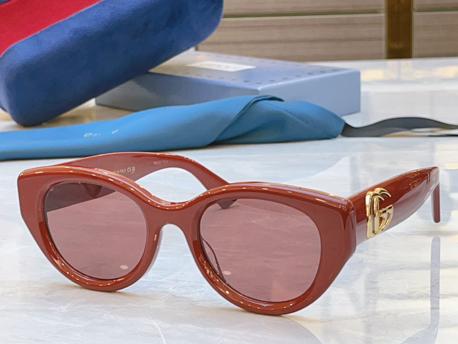 ，【GUCC*】古*驰新款太阳镜，MODEL：GG1976SK，SIZE：52口21-145 M