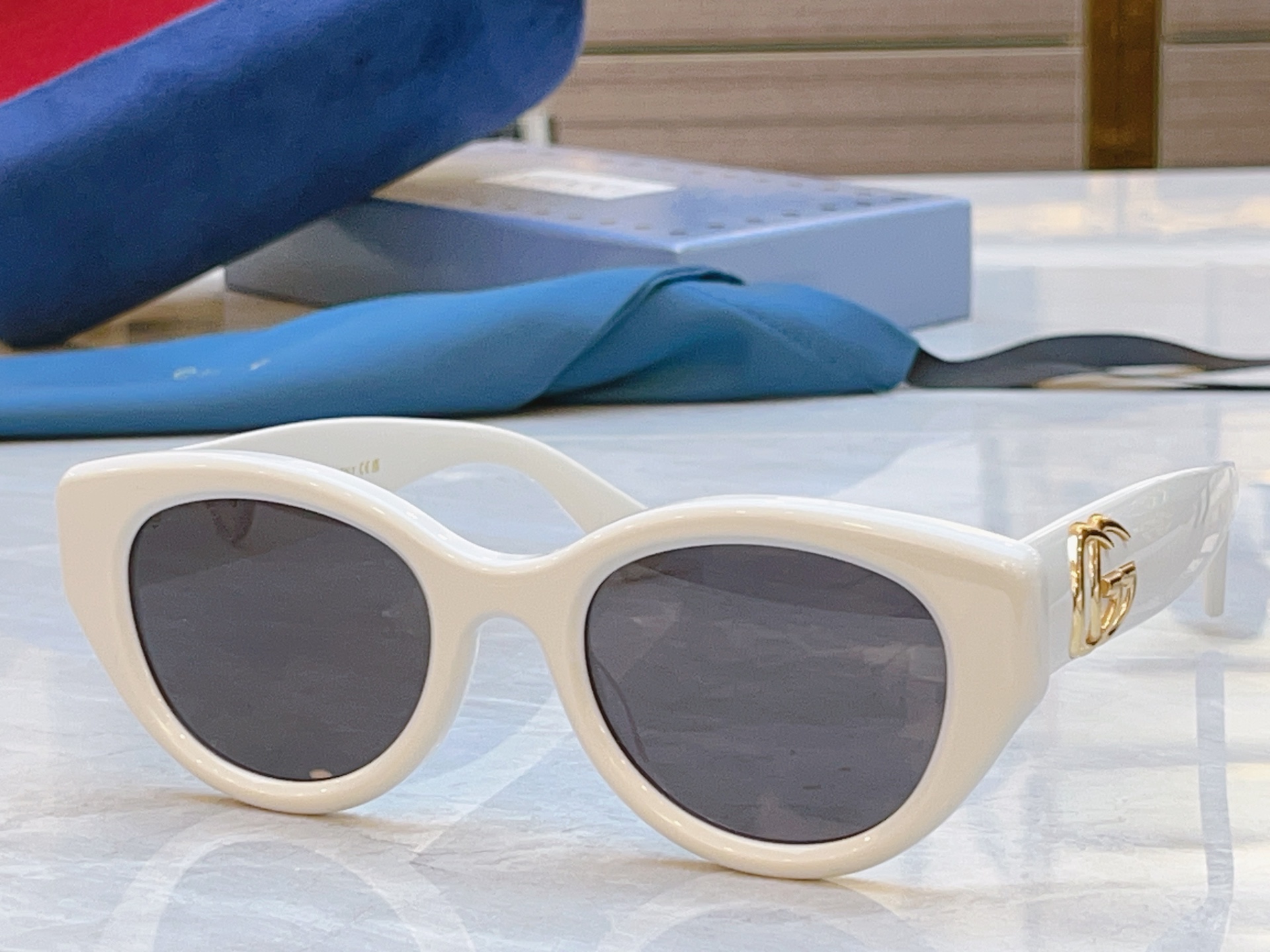 ，【GUCC*】古*驰新款太阳镜，MODEL：GG1976SK，SIZE：52口21-145 M