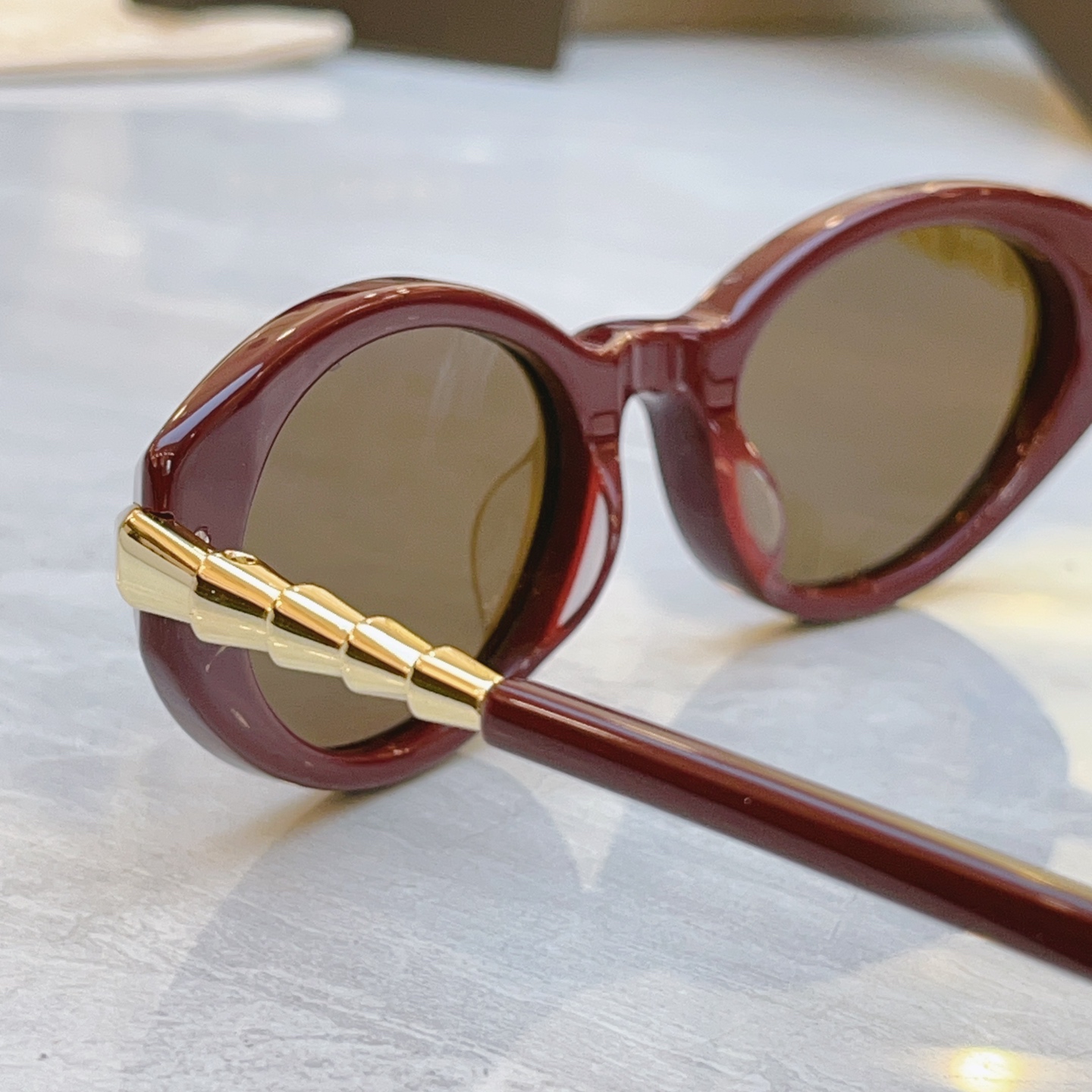 ，【BVLGA*】宝格*丽新款太阳镜，MODEL：BV 40068I，SIZE：51口20-140