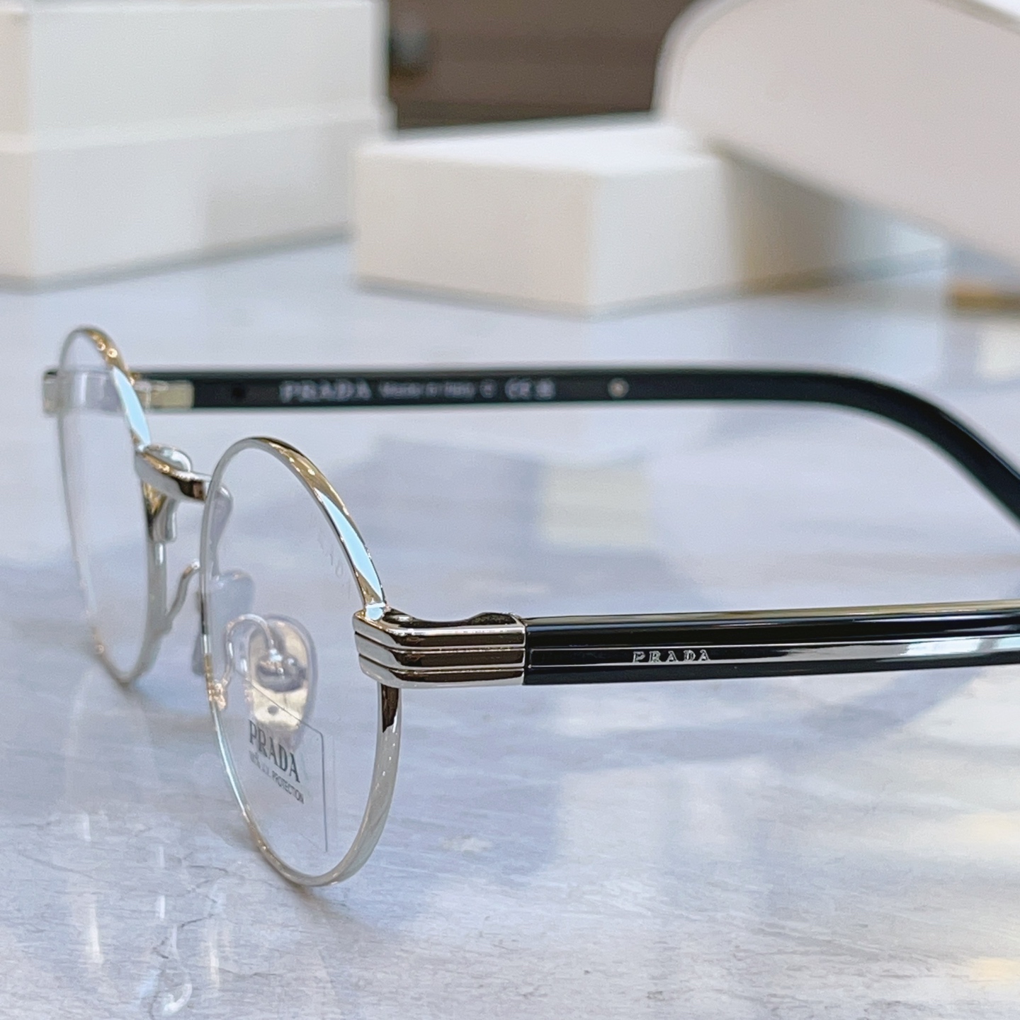 ，【PRAD*】普拉*达新款眼镜架，MODEL：PR C55V，SIZE：51口22-145