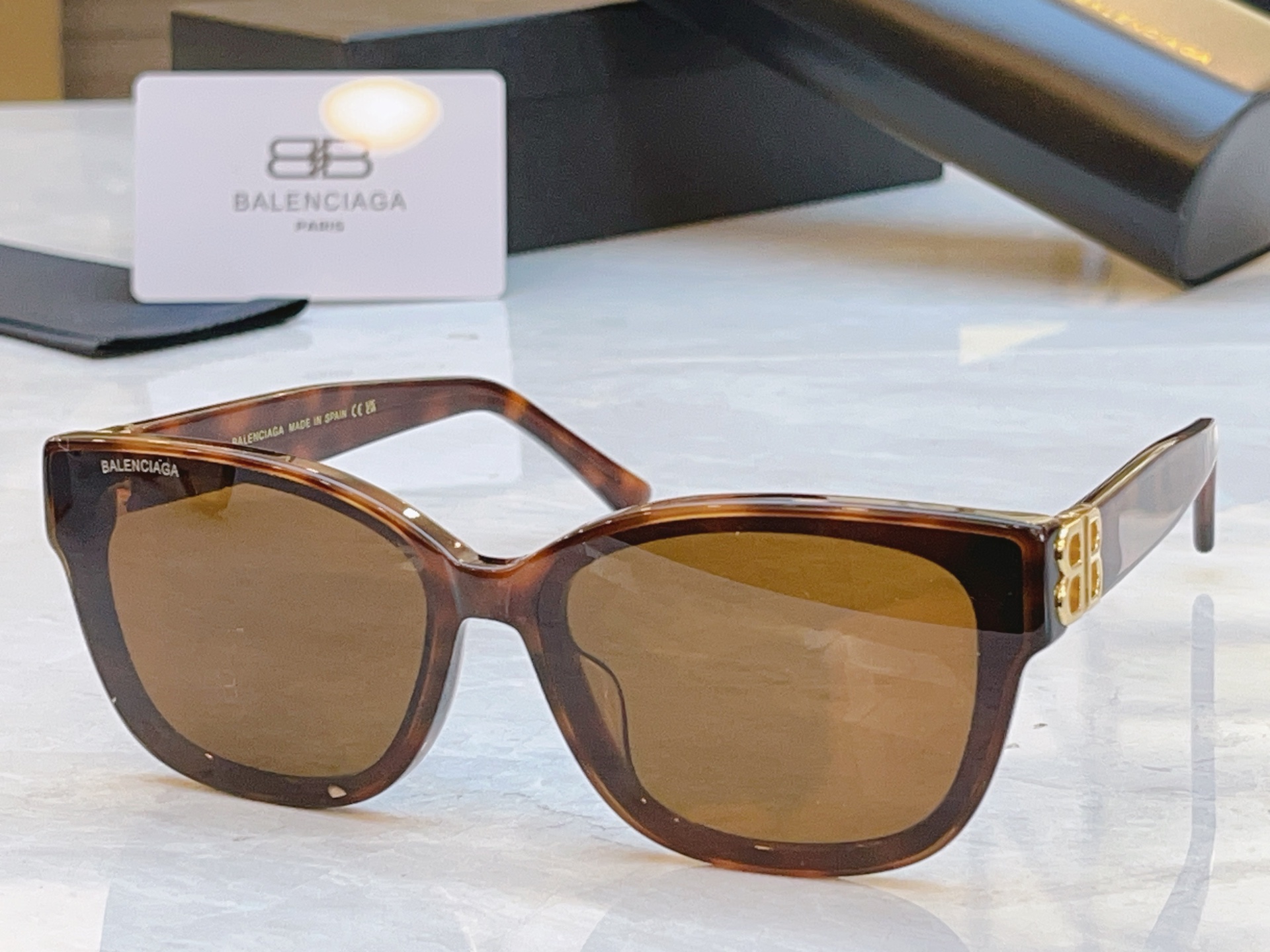 ，【BALENCIAG*】巴黎*世家新款太阳镜，MODEL：BB0102SA，SIZE：55口18-14