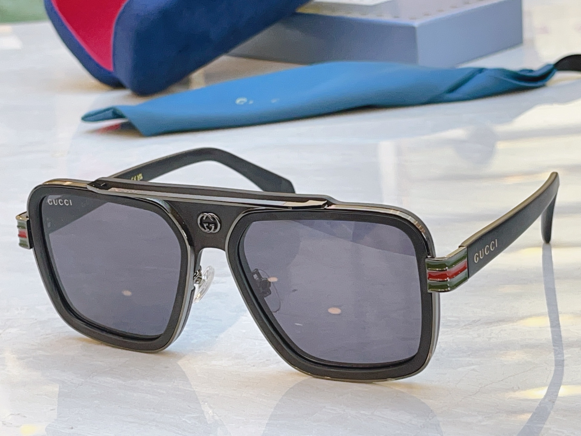 ，【GUCC*】古*驰新款眼镜架，MODEL：GG1607，SIZE：57口19-145