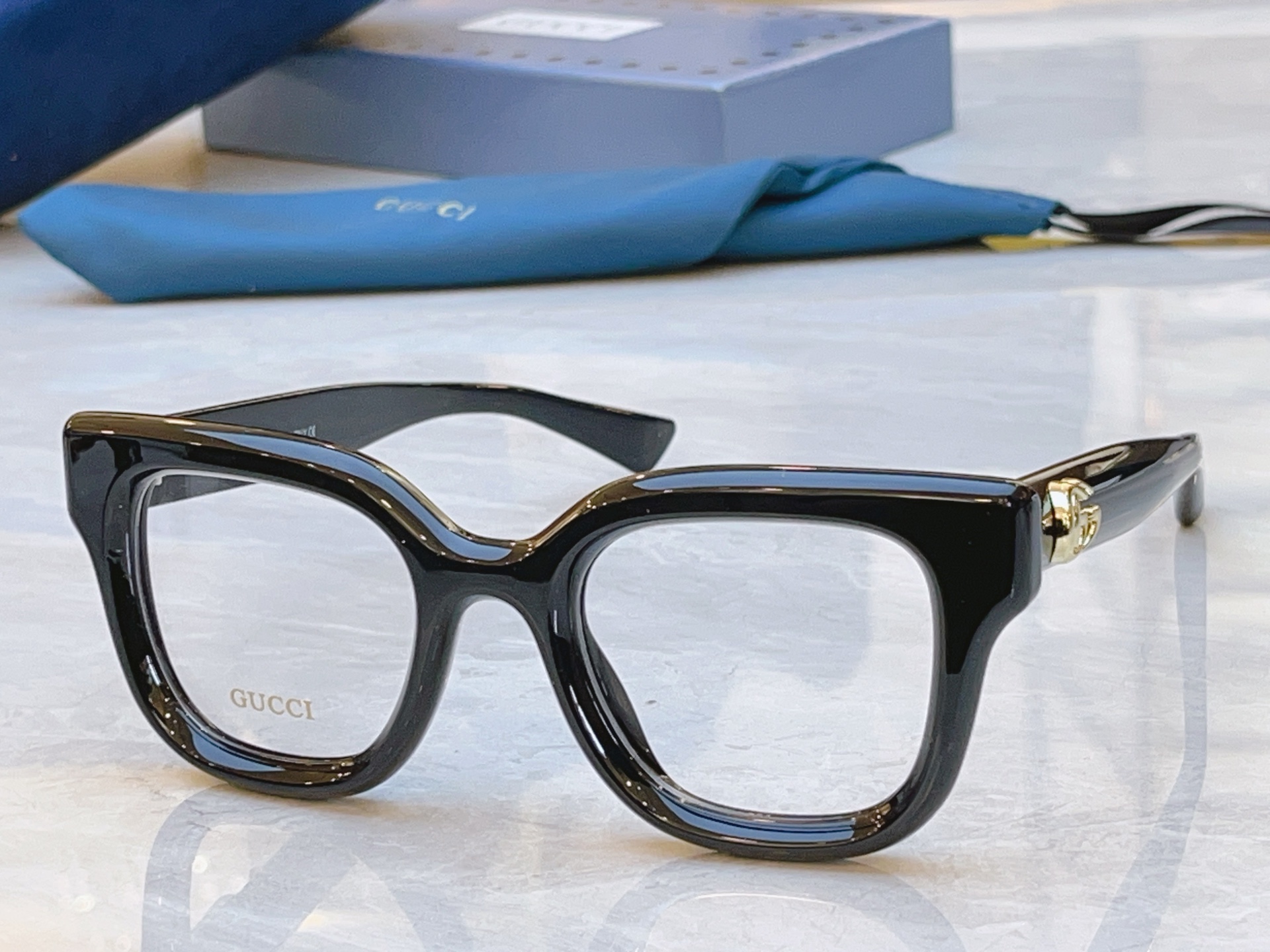 ，【GUCC*】古*驰新款眼镜架，MODEL：GG0828S，SIZE：54口18-145