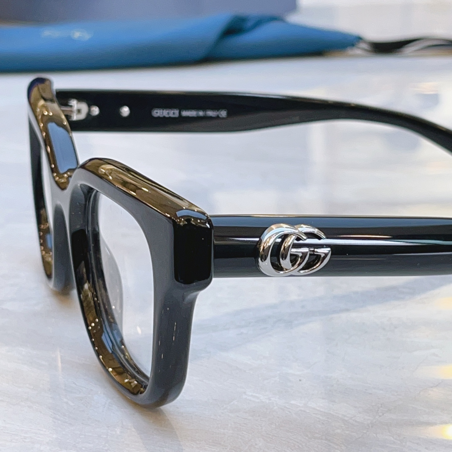 ，【GUCC*】古*驰新款眼镜架，MODEL：GG0828S，SIZE：54口18-145